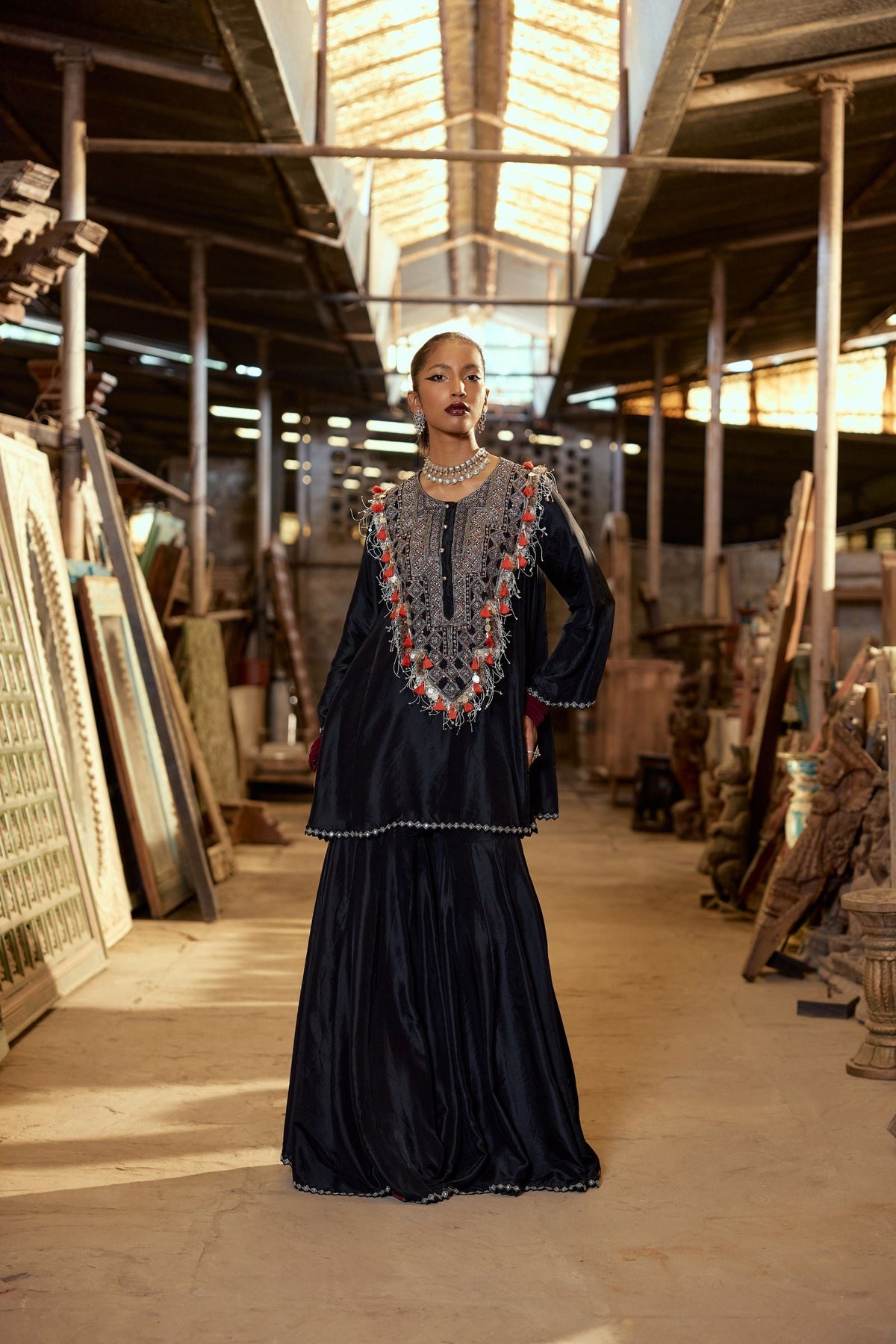 GHARARA AND BOXY FIT KURTA