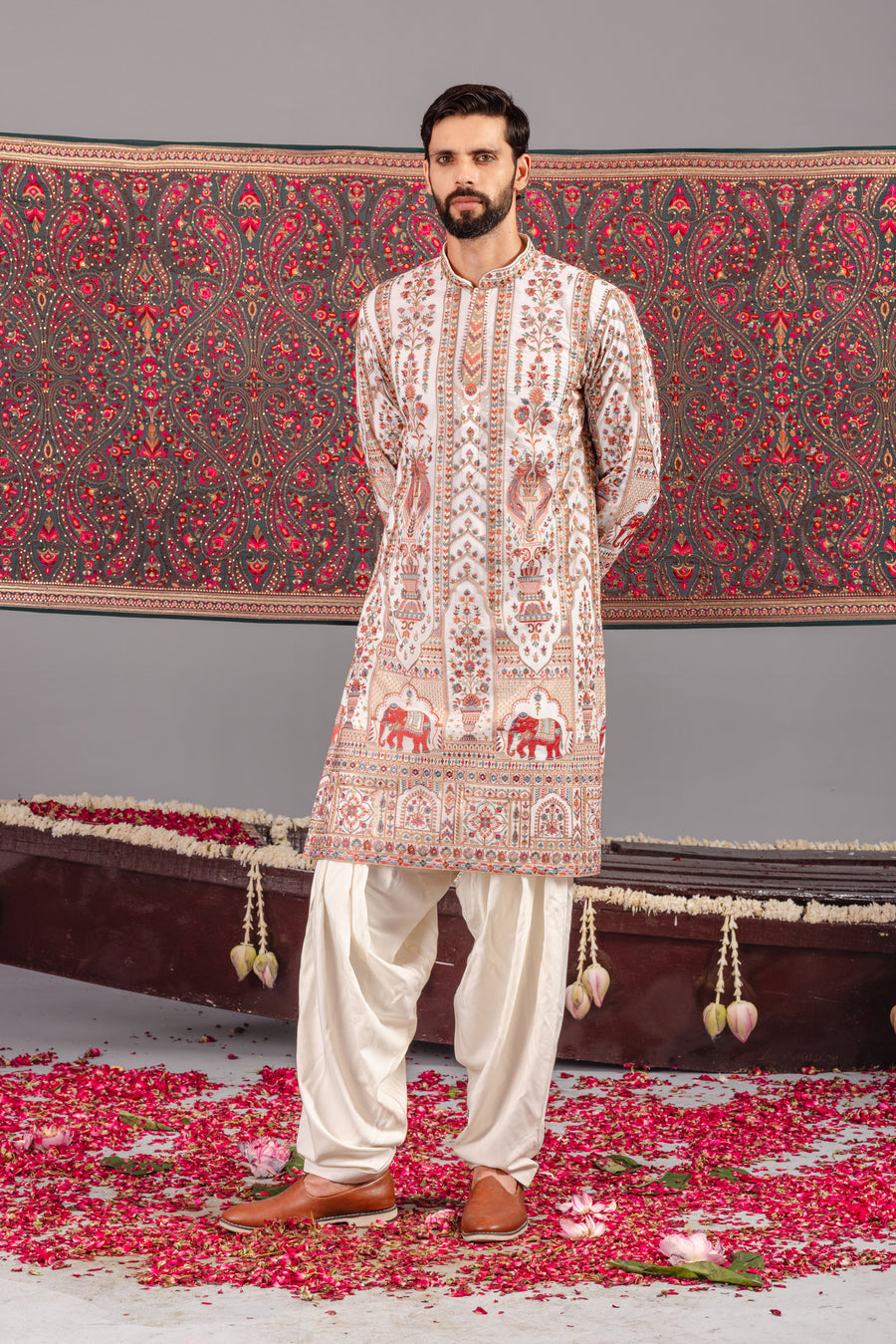 MUGHAL IVORY KURTA SET
