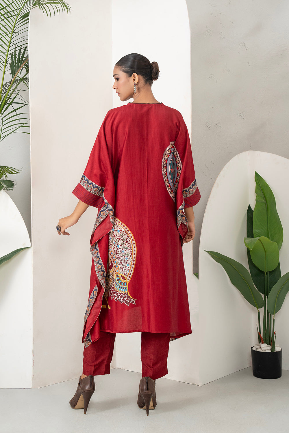 Maroon Silk Chanderi Bold Peacock Printed Zippered Kaftan Set (2 PCS)