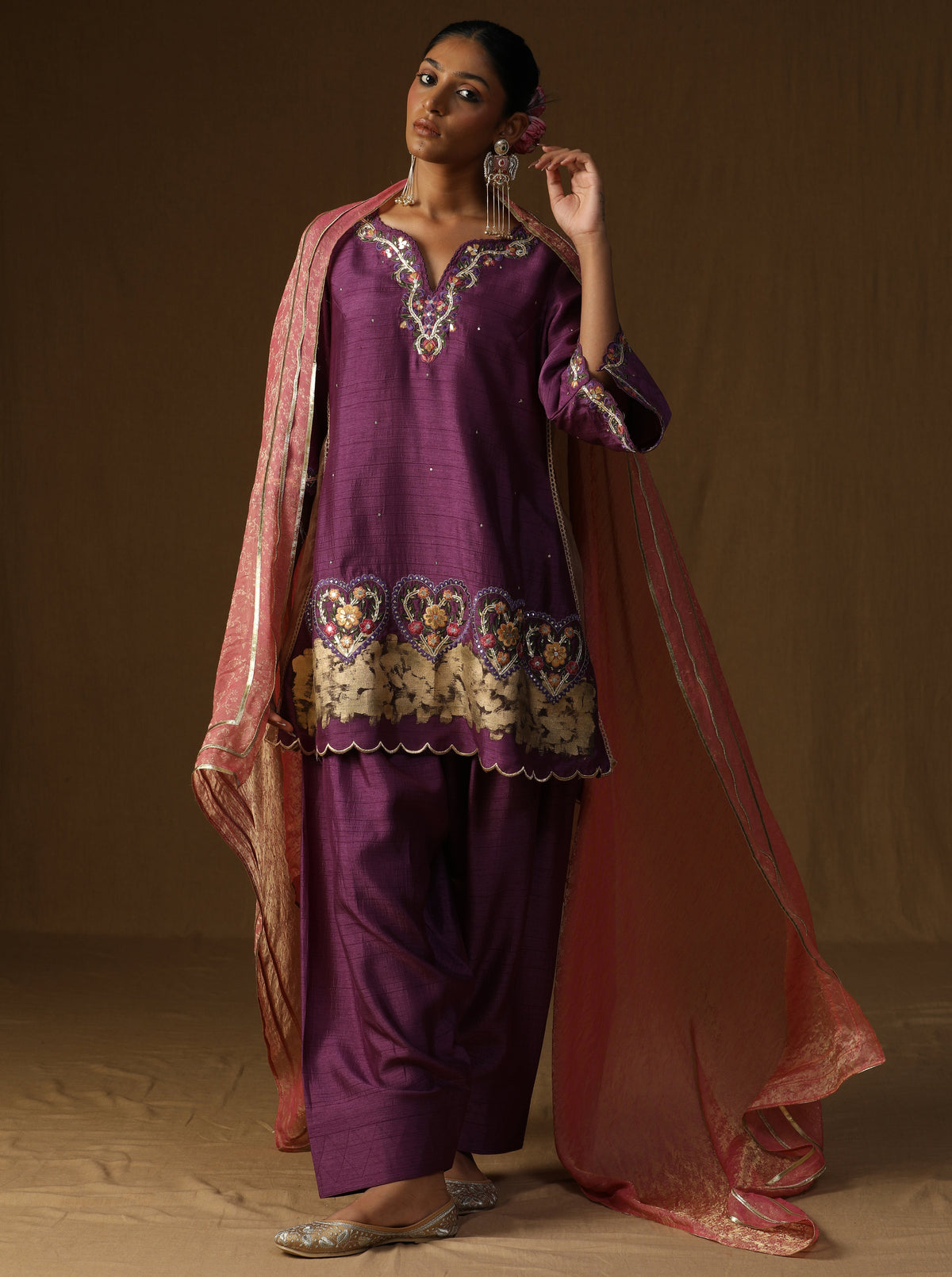 Vanya – Mridul Baingani Embroidered Suit Set