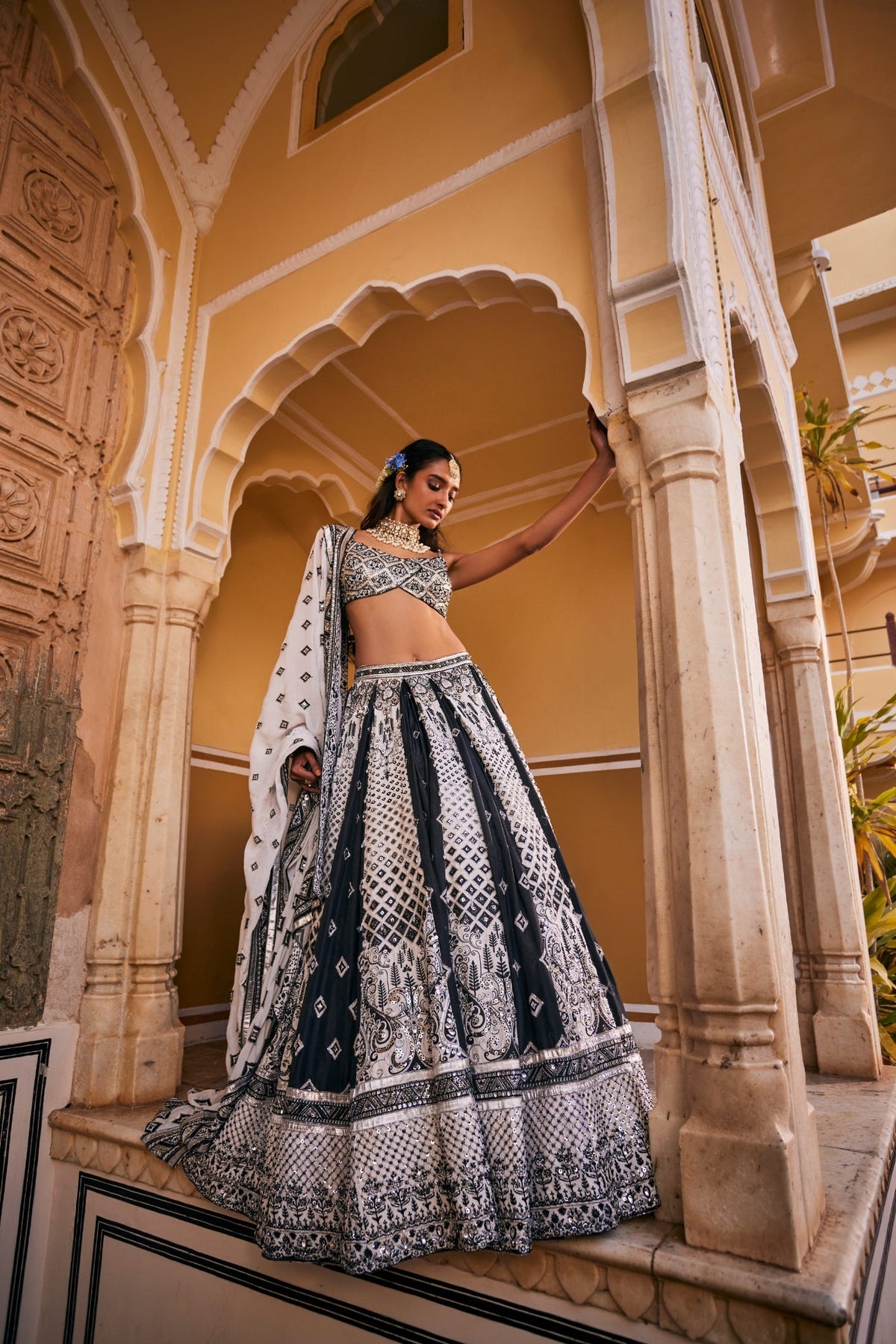 Black And White Lehenga Set With Alternating Panels