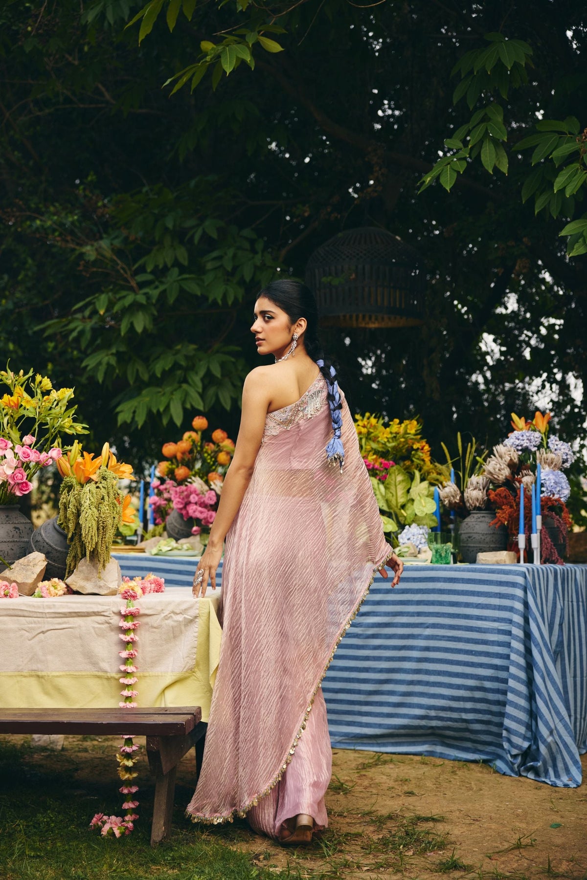 OFF SHOULDER CAPE PAIRED CRUSHED TISSUE PANT AND BLOUSE