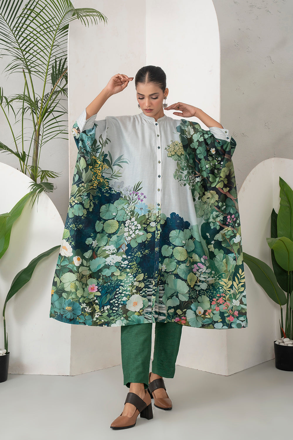Ivory Silk Chanderi Vivid Garden Illustration Printed Kaftan Set (3 PCS)