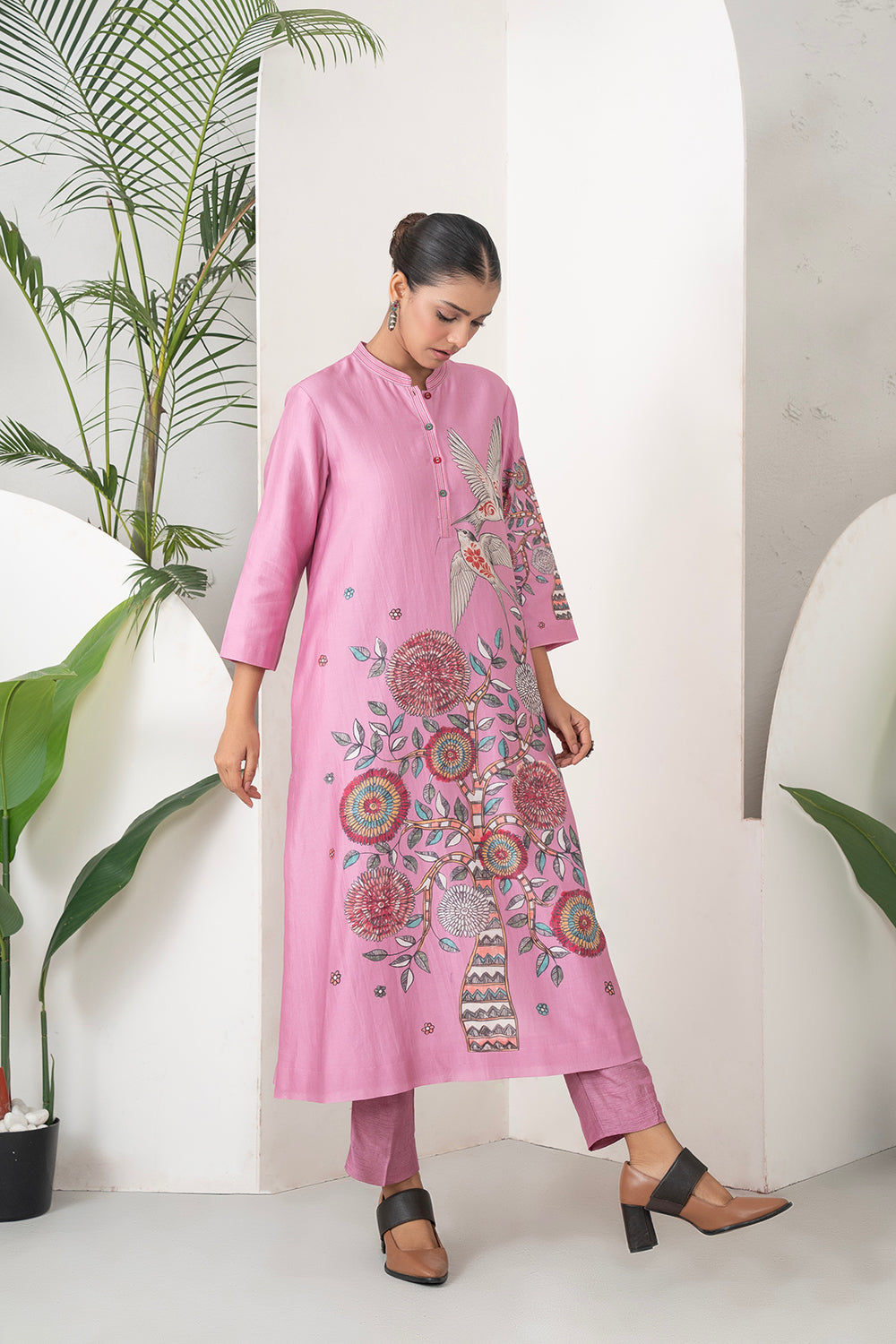Salmon Pink Silk Chanderi Printed Intricate Bird And Floral Printed Tunic Set (2 PCS)