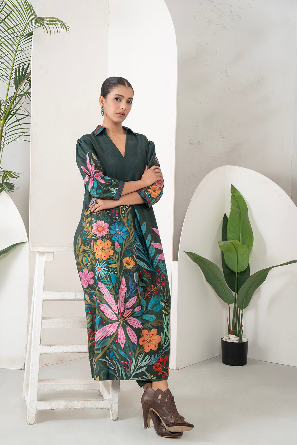 Dark Green Silk Chanderi Vibrant Multicolour Floral Printed Dress Set (2 PCS)
