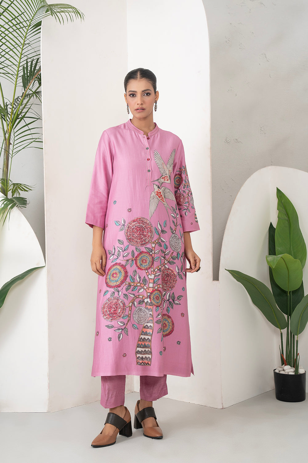 Salmon Pink Silk Chanderi Printed Intricate Bird And Floral Printed Tunic Set (2 PCS)