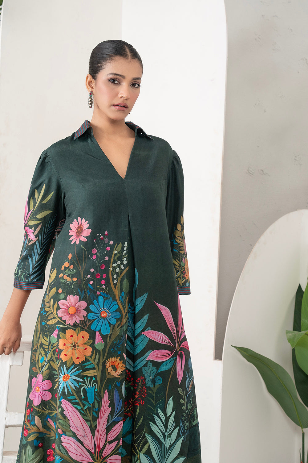 Dark Green Silk Chanderi Vibrant Multicolour Floral Printed Dress Set (2 PCS)
