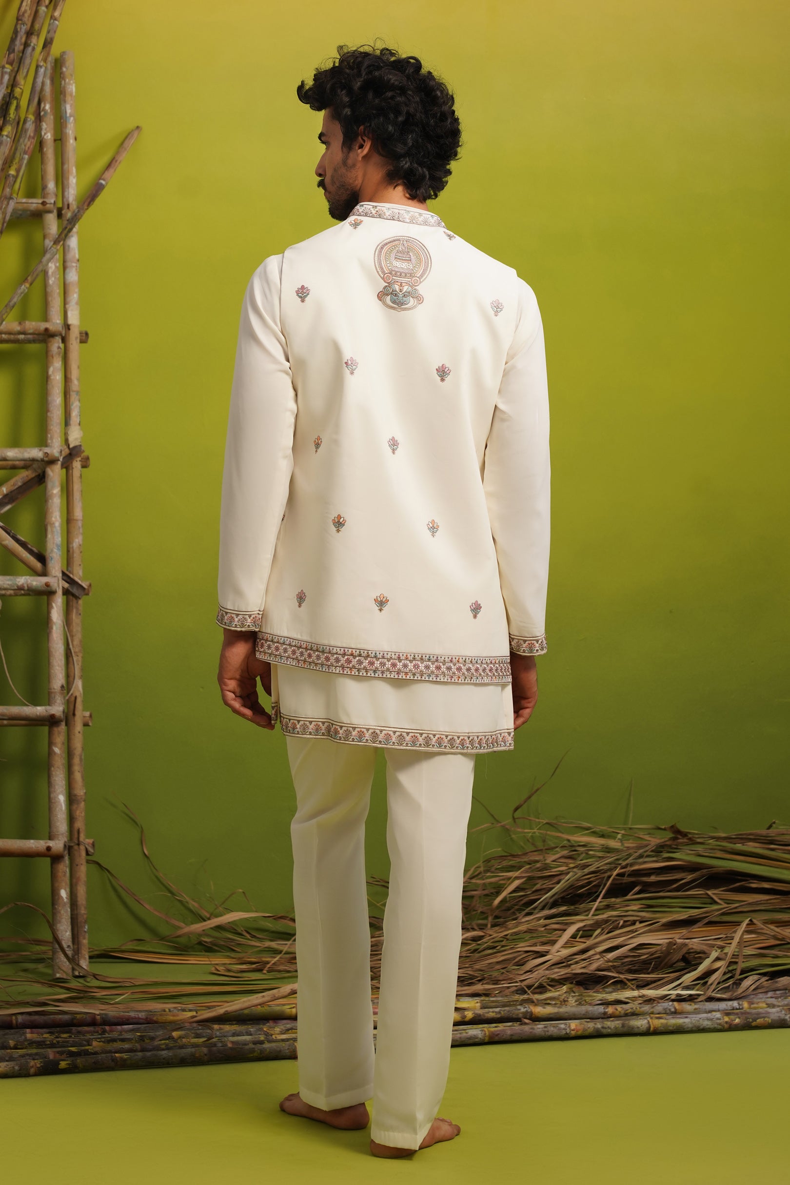 KATHAKALI IVORY SHORT KURTA JACKET SET