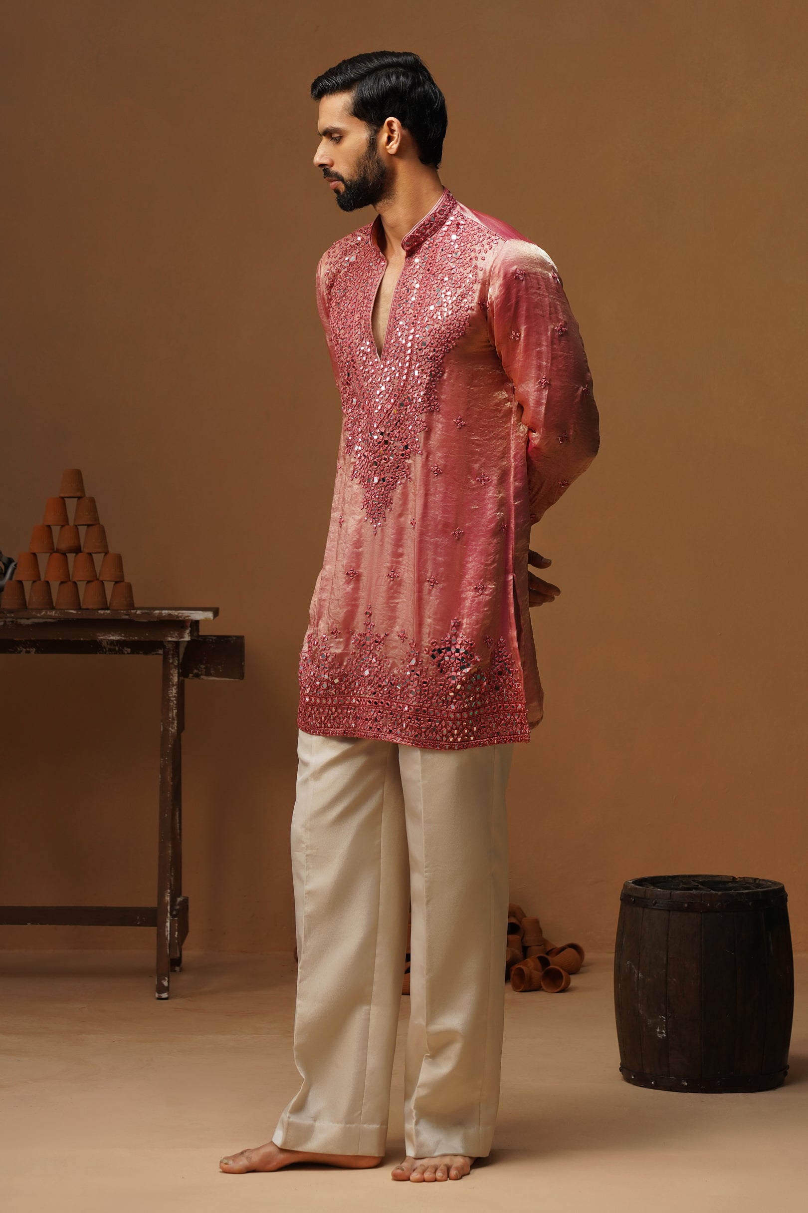 ARYA PINK V NECK SHORT KURTA SET