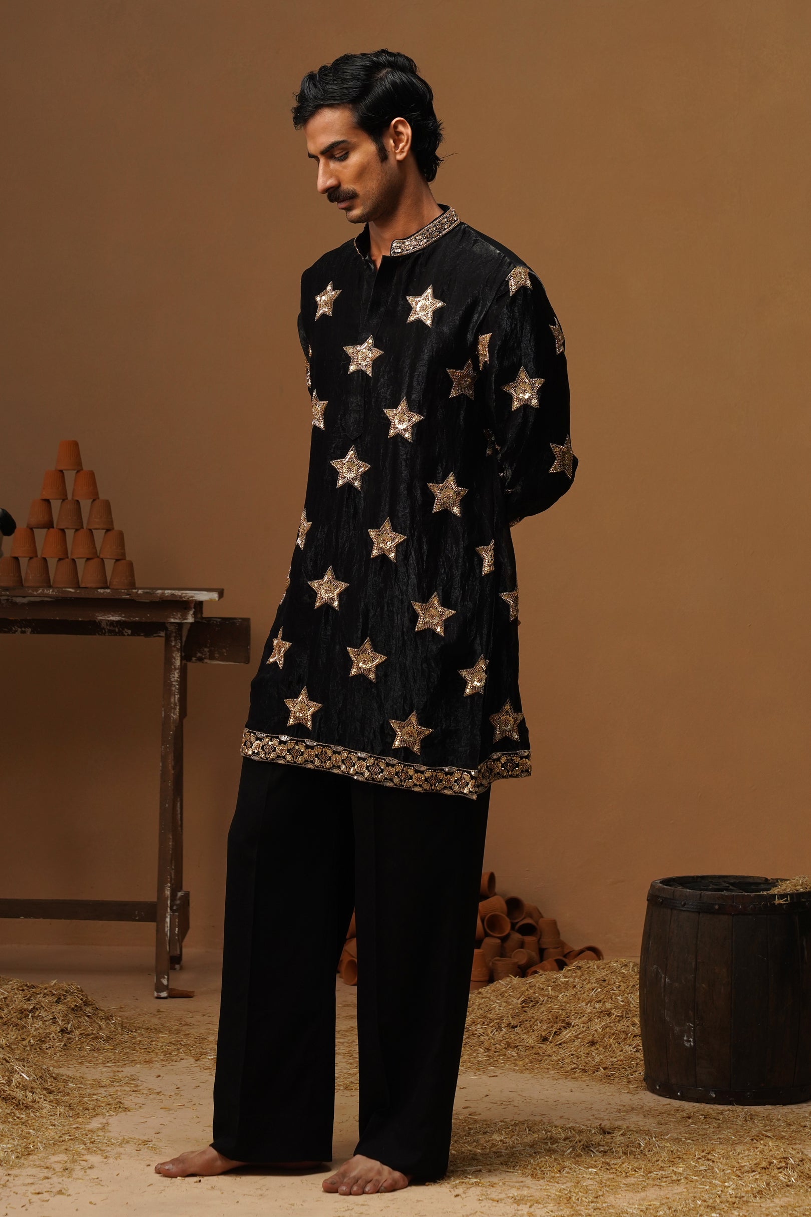 STAR BLACK SHORT KURTA SET