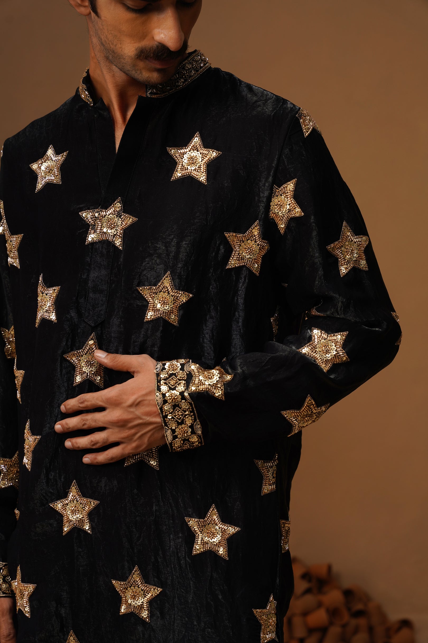 STAR BLACK SHORT KURTA SET