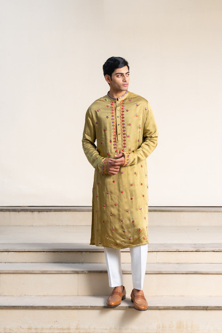 MADHAN KURTA