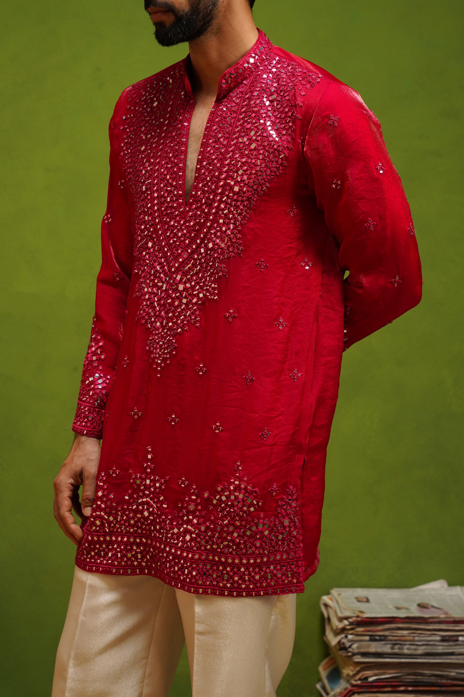 ARYA RANI PINK V NECK SHORT KURTA SET