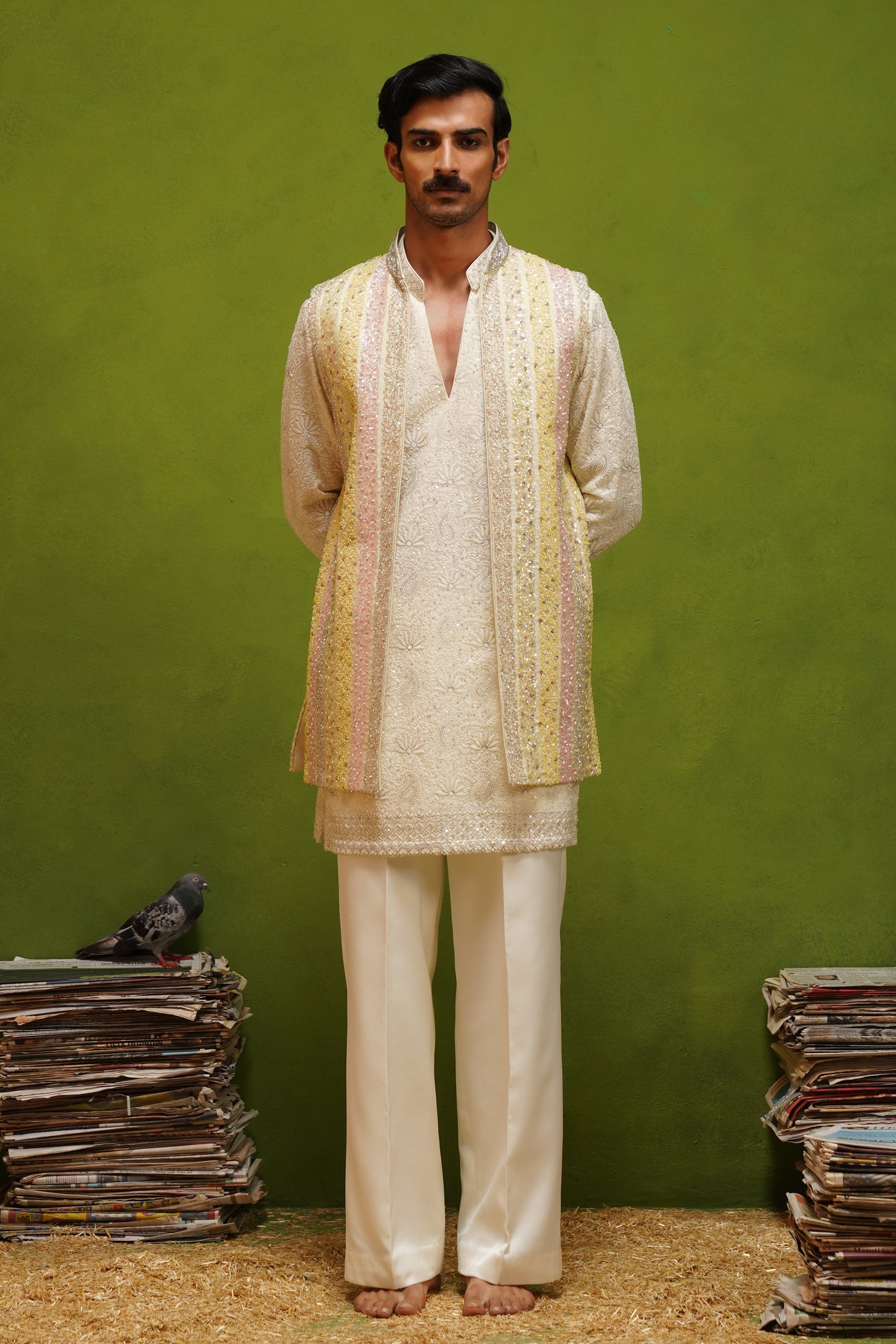 AAFREEN MULTI V NECKSHORT KURTA JACKET SET