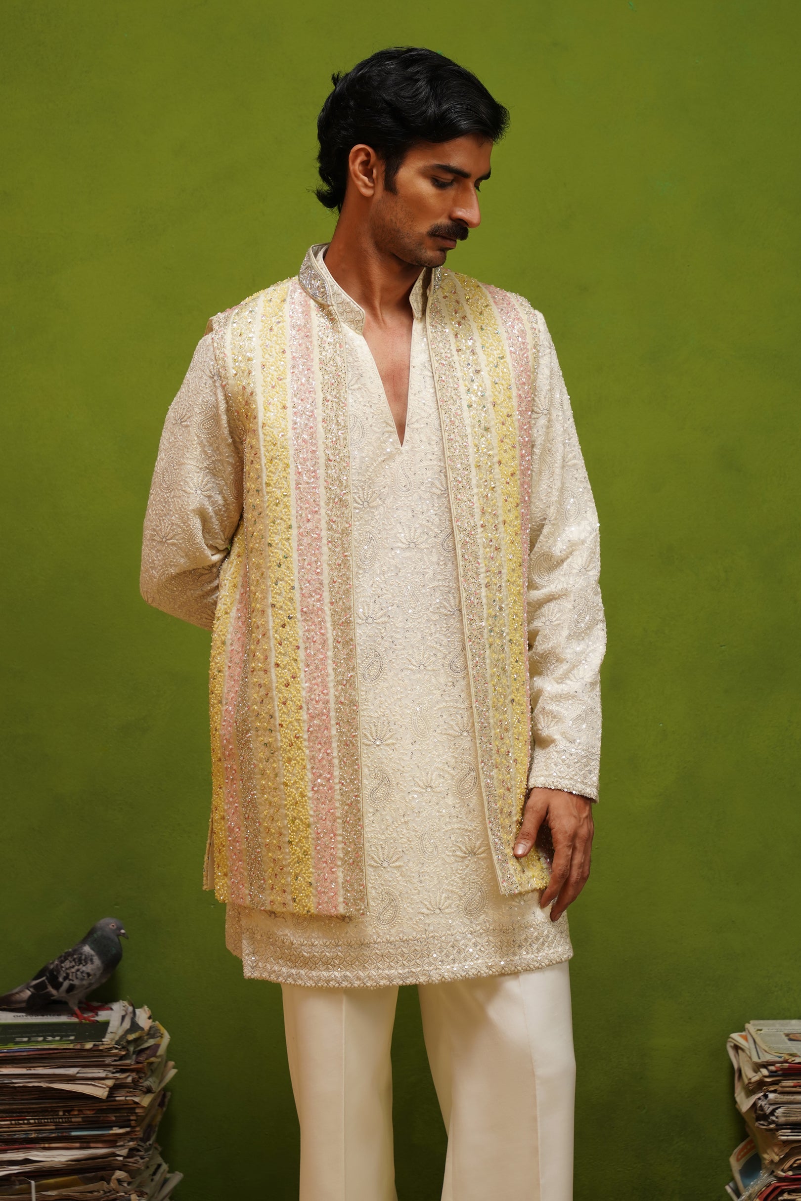 AAFREEN MULTI V NECKSHORT KURTA JACKET SET