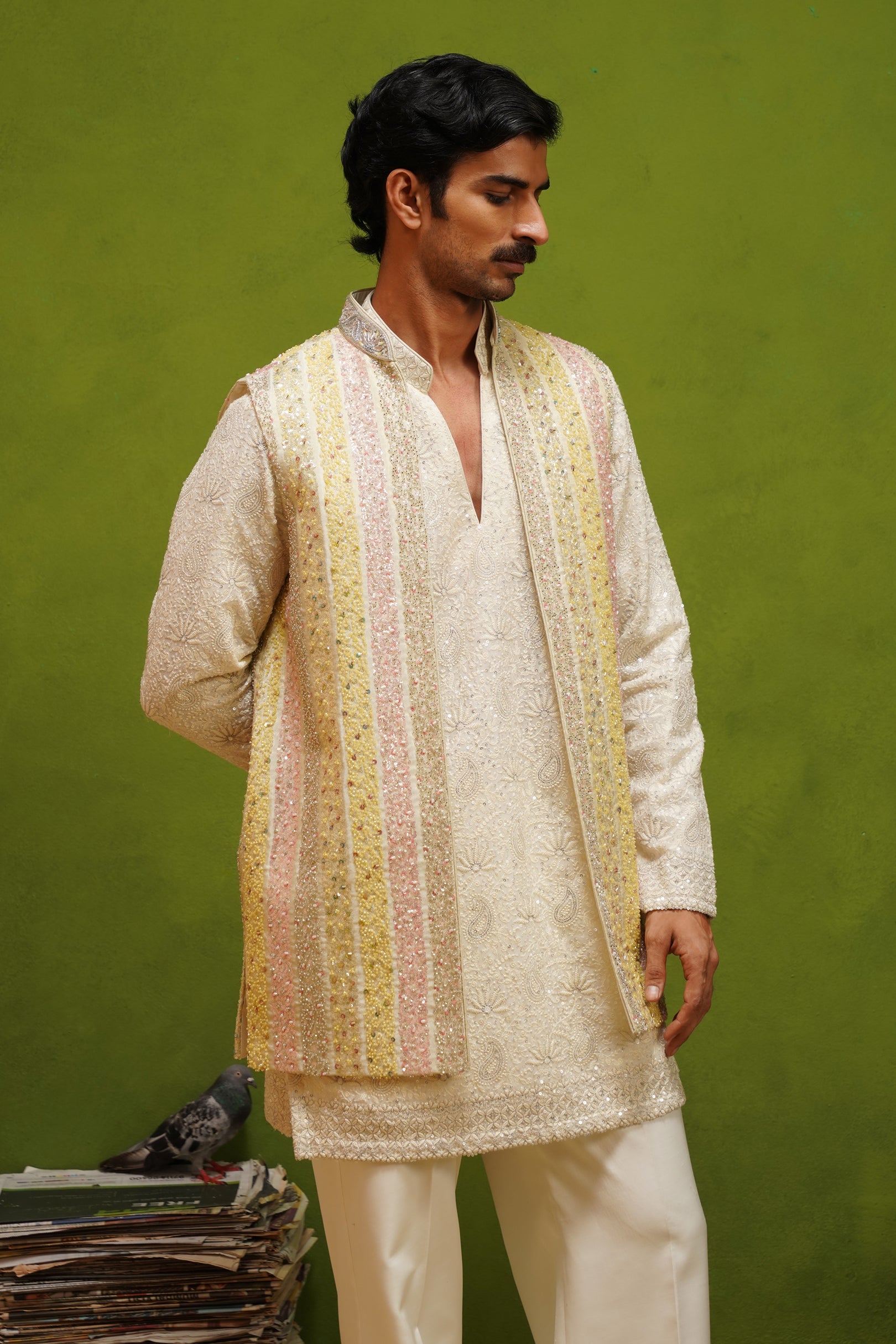 AAFREEN MULTI V NECKSHORT KURTA JACKET SET