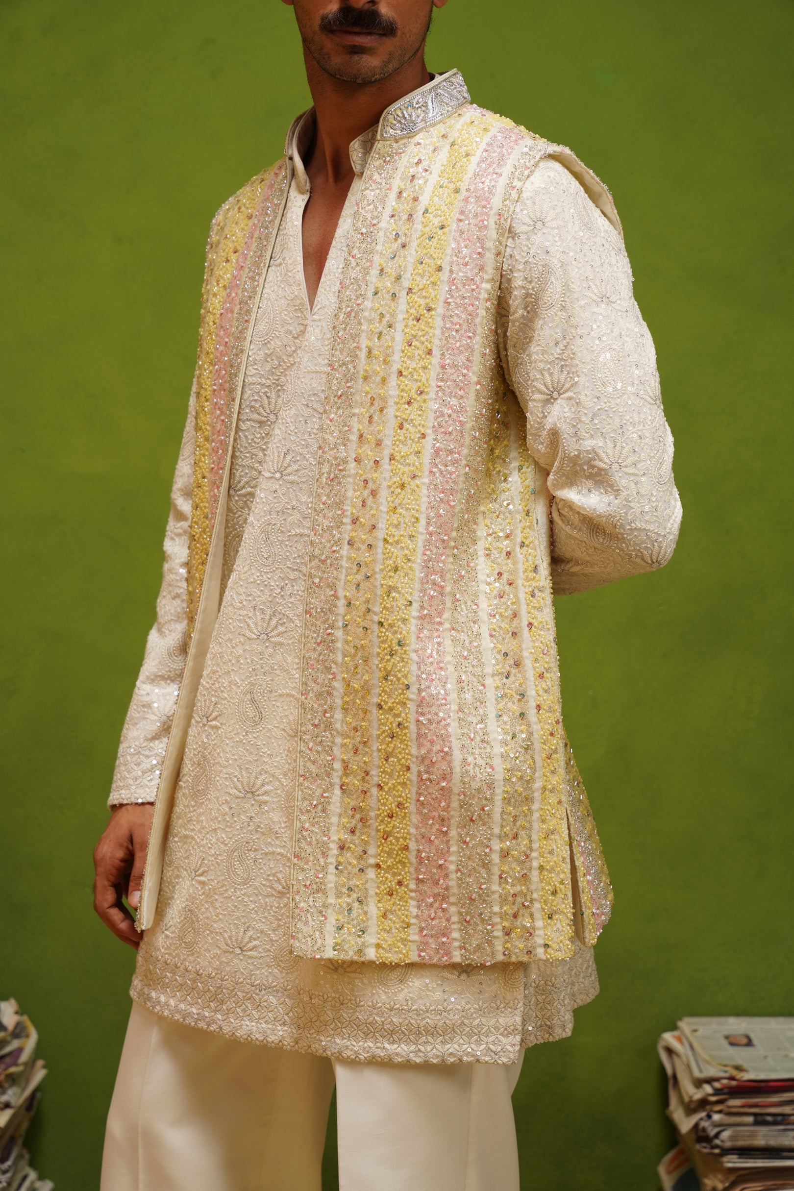 AAFREEN MULTI V NECKSHORT KURTA JACKET SET
