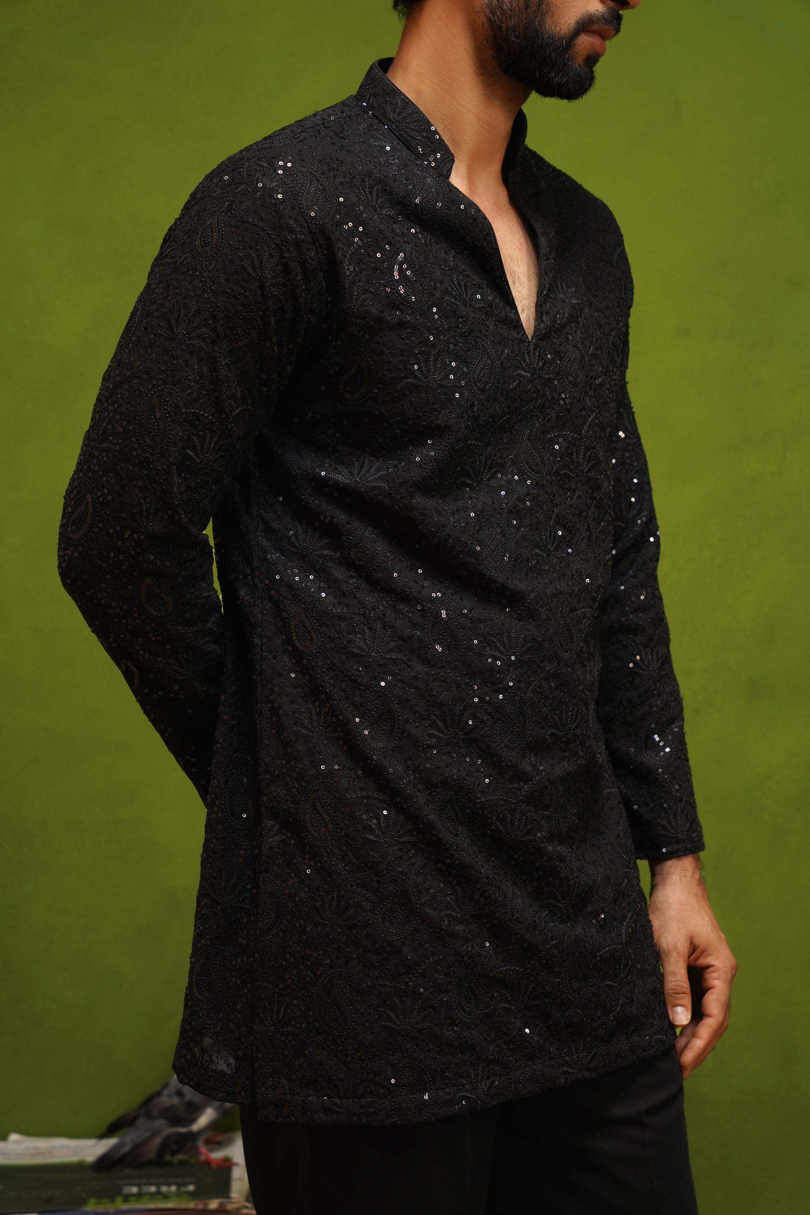 NAQSH BLACK V NECK SHORT KURTA SET
