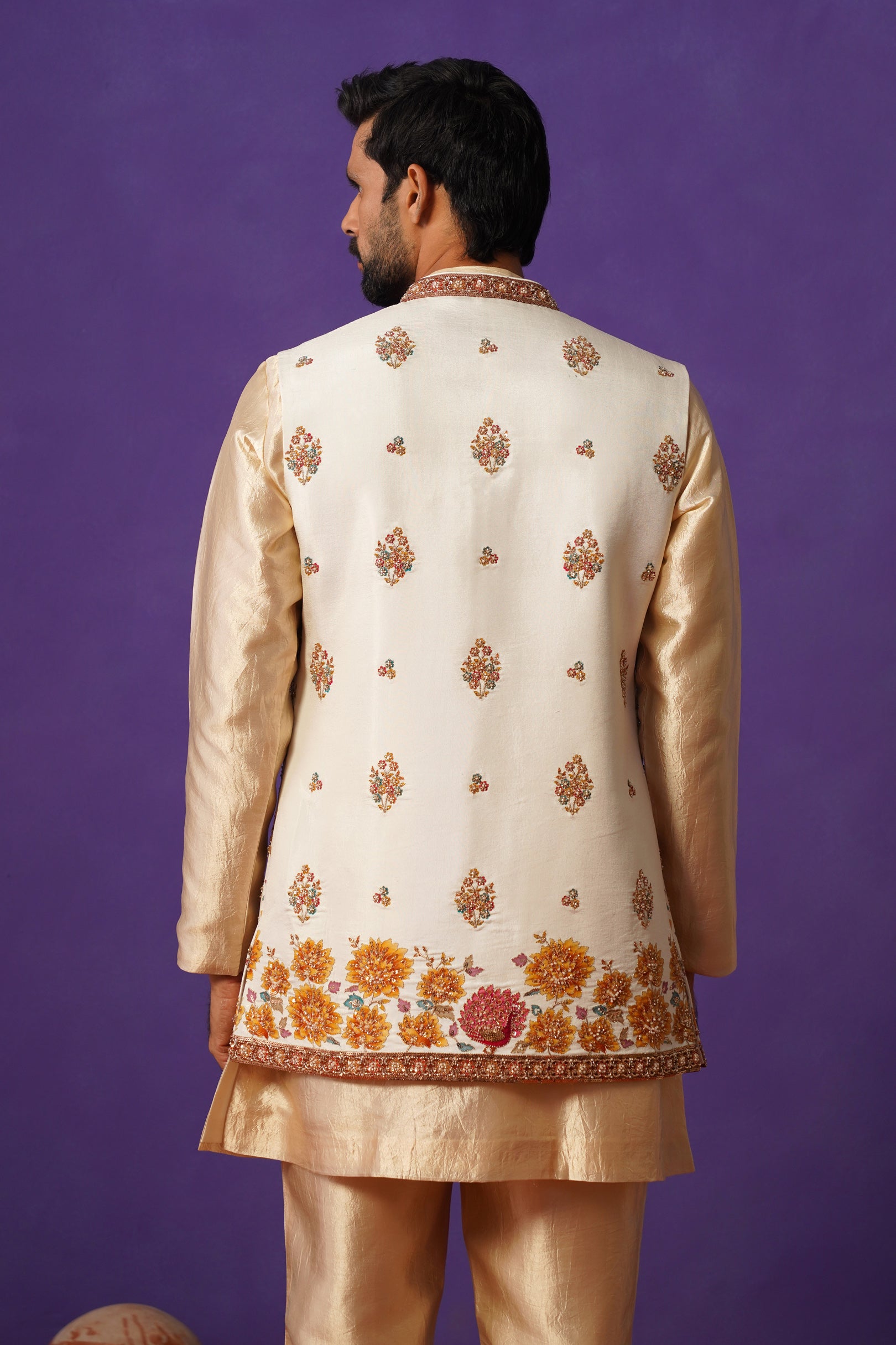 KAIRAV IVORY SHORT KURTA JACKET SET