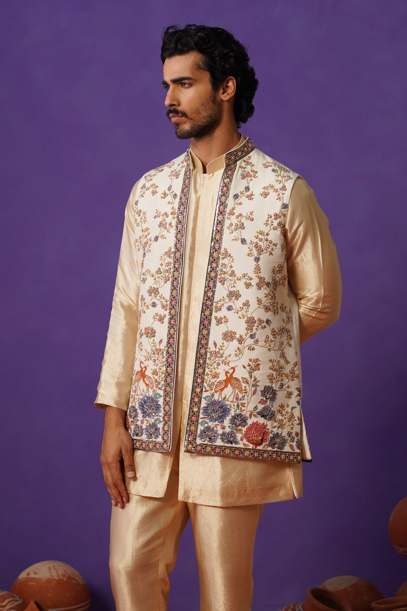 OJAS IVORY SHORT KURTA JACKET SET