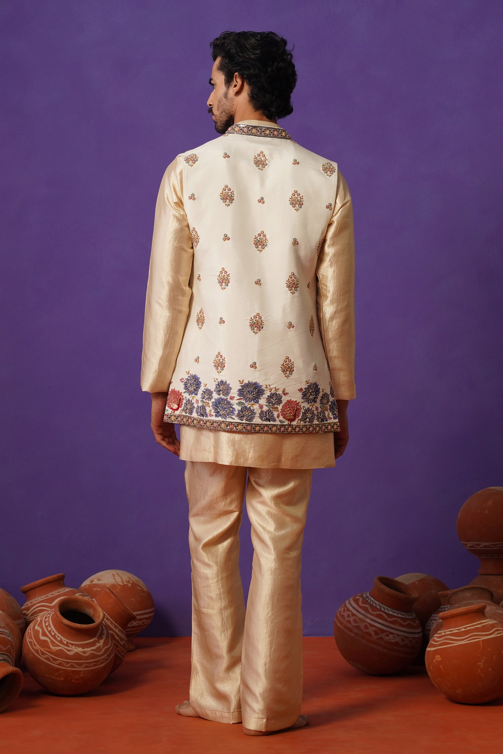OJAS IVORY SHORT KURTA JACKET SET