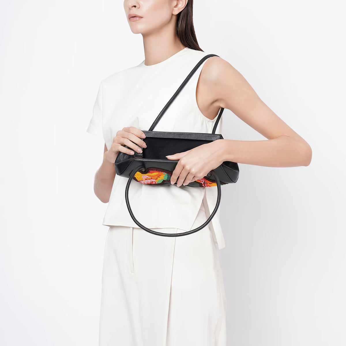 ELIZABETH BAGUETTE MINI