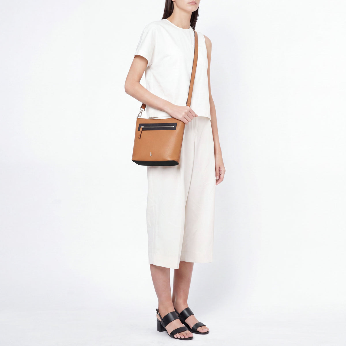 ELIZABETH CROSSBODY