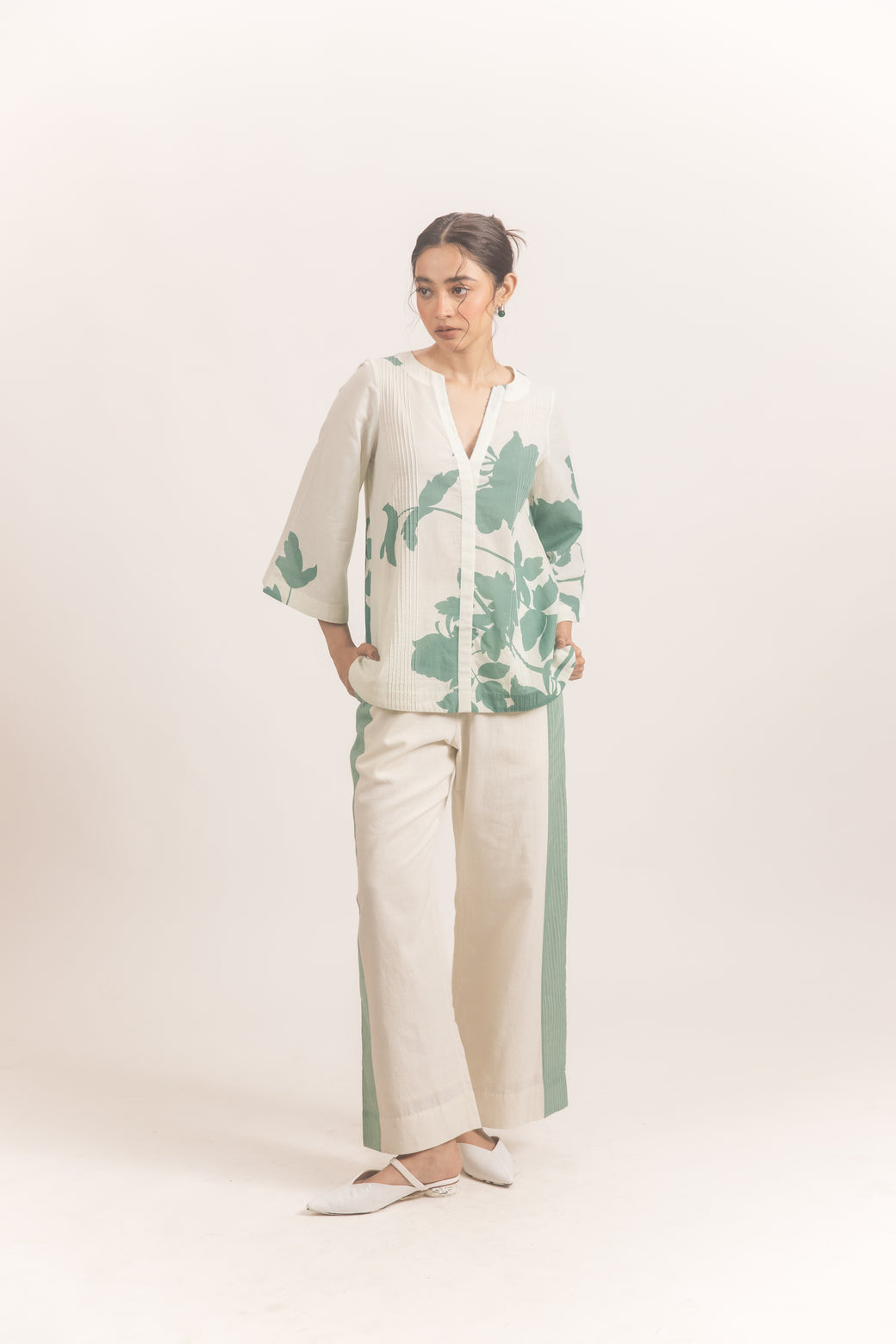 White with blue stripe pant