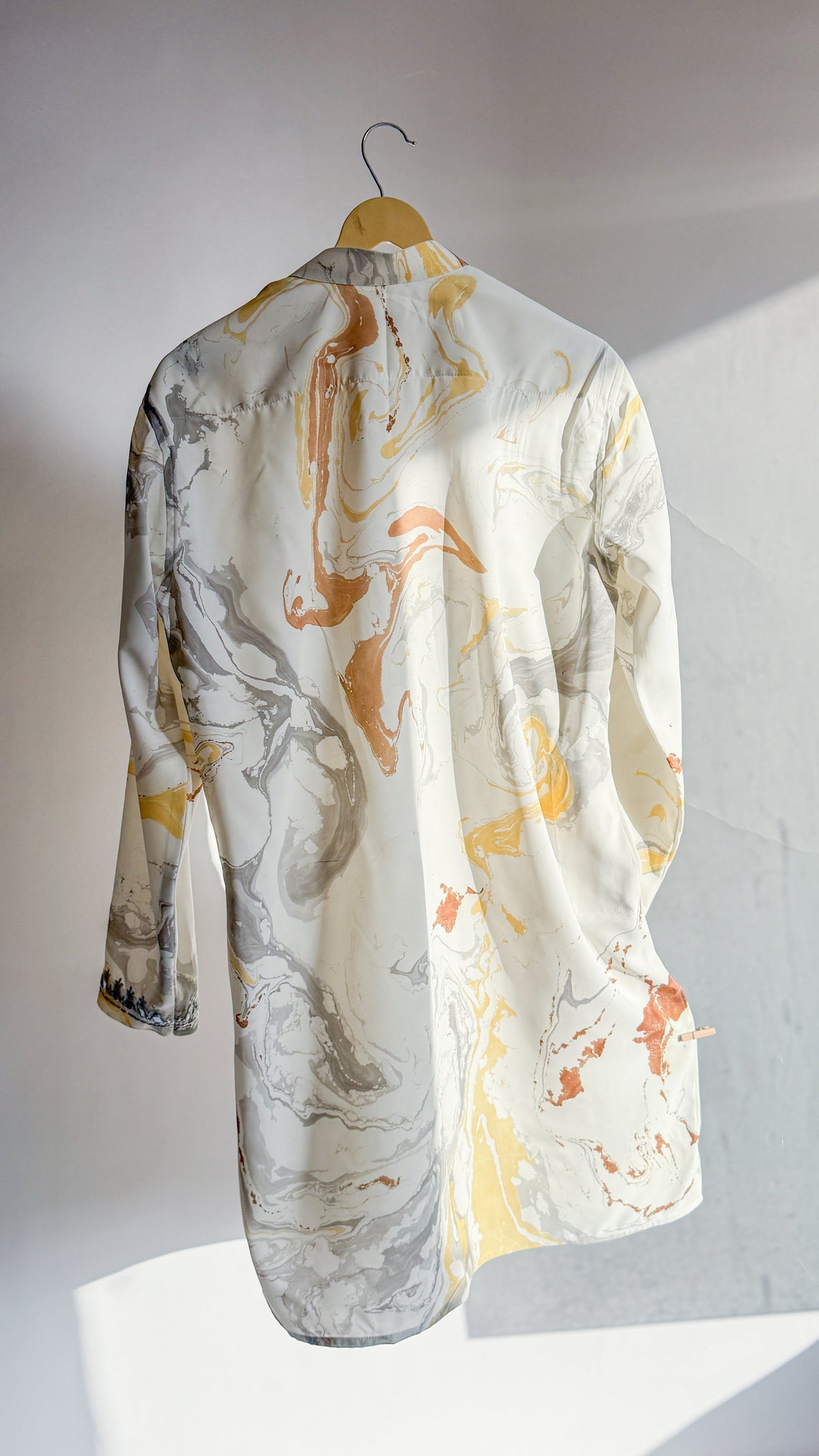 Marble Mirage Embroidered Kurta - Warm Neutral