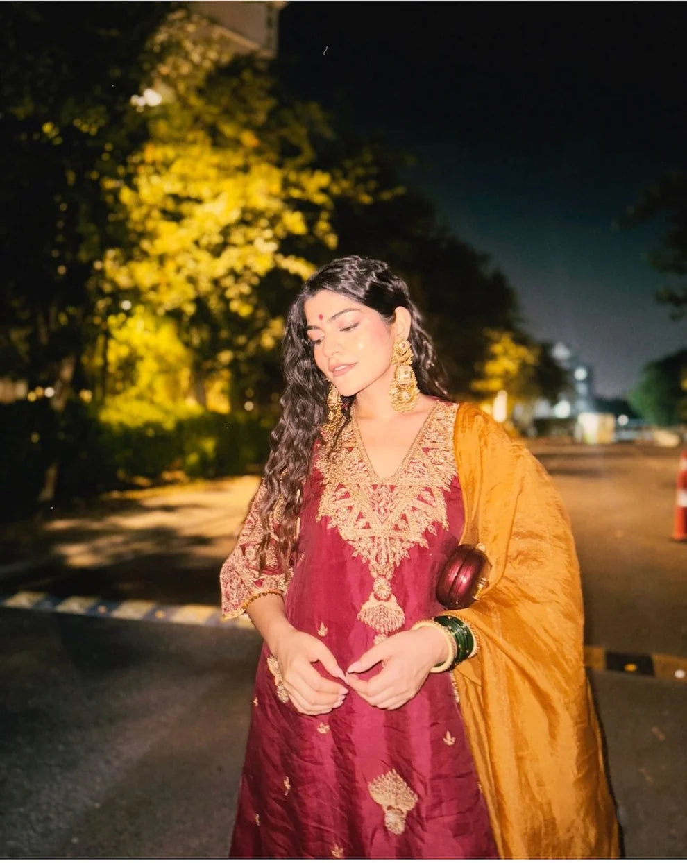 Menna choga set