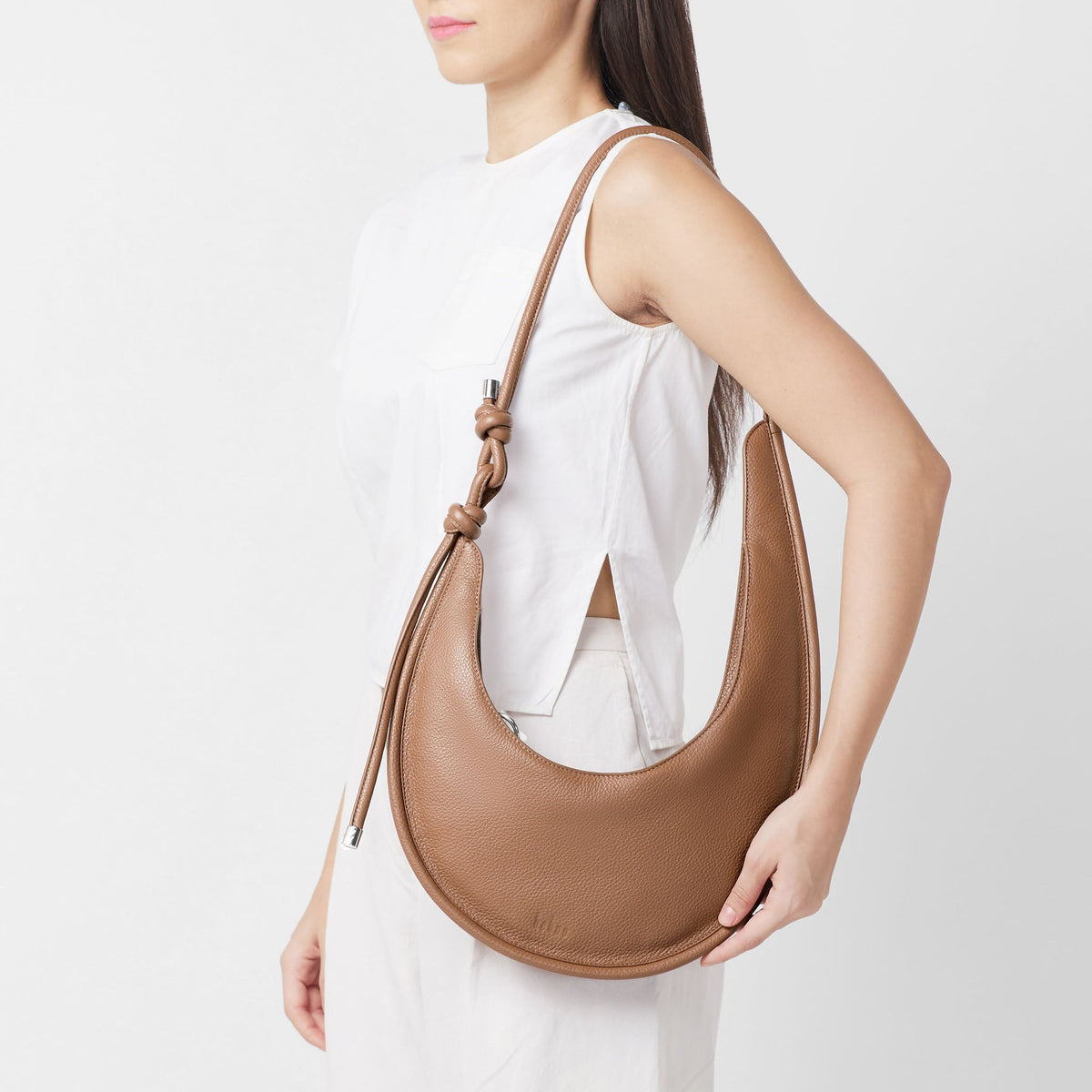 INA CURVE SLING BAG PEBBLE BROWN