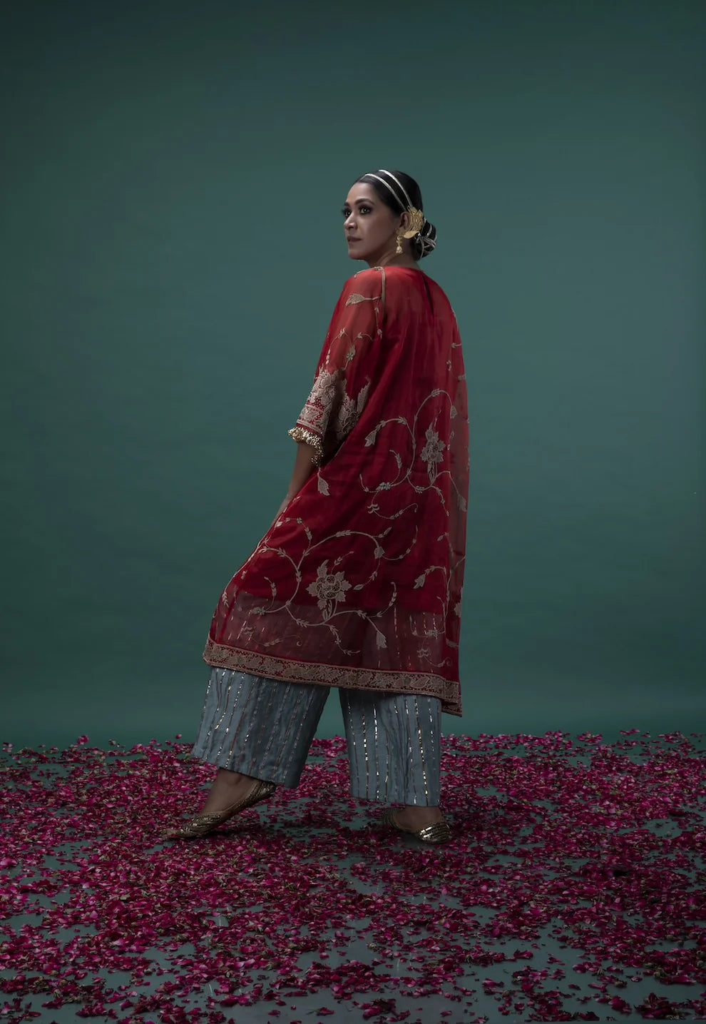 Rumi choga set