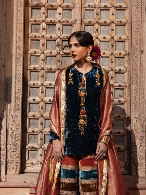 Areesha kurta set