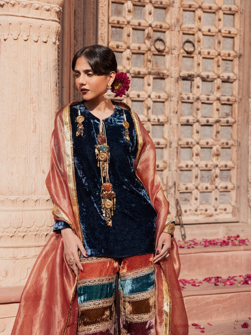 Areesha kurta set