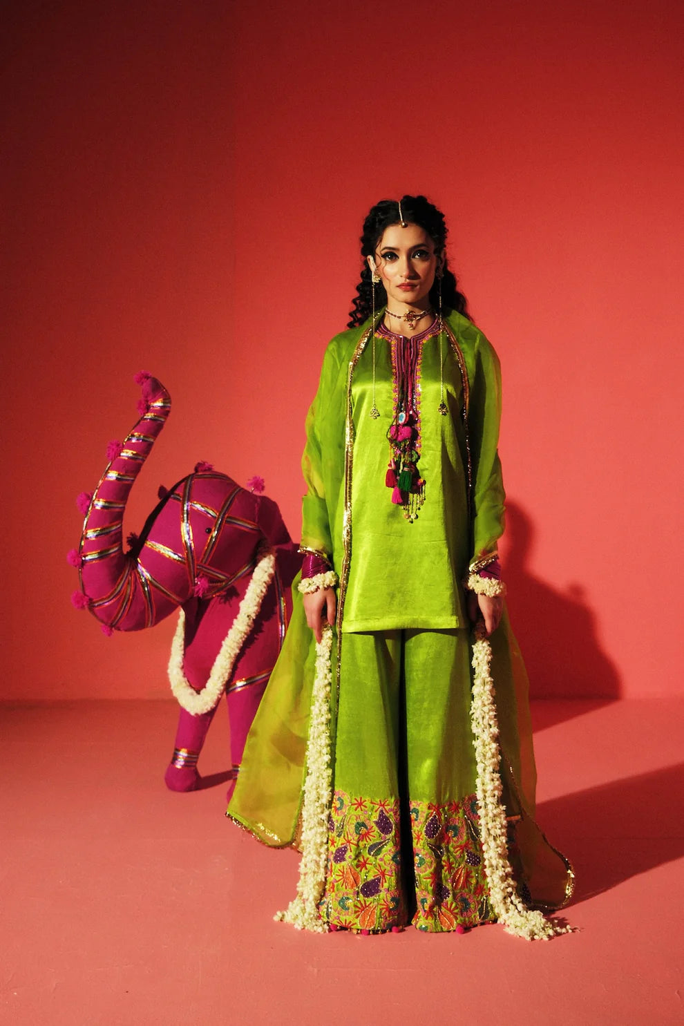 Nafeesa kurta set