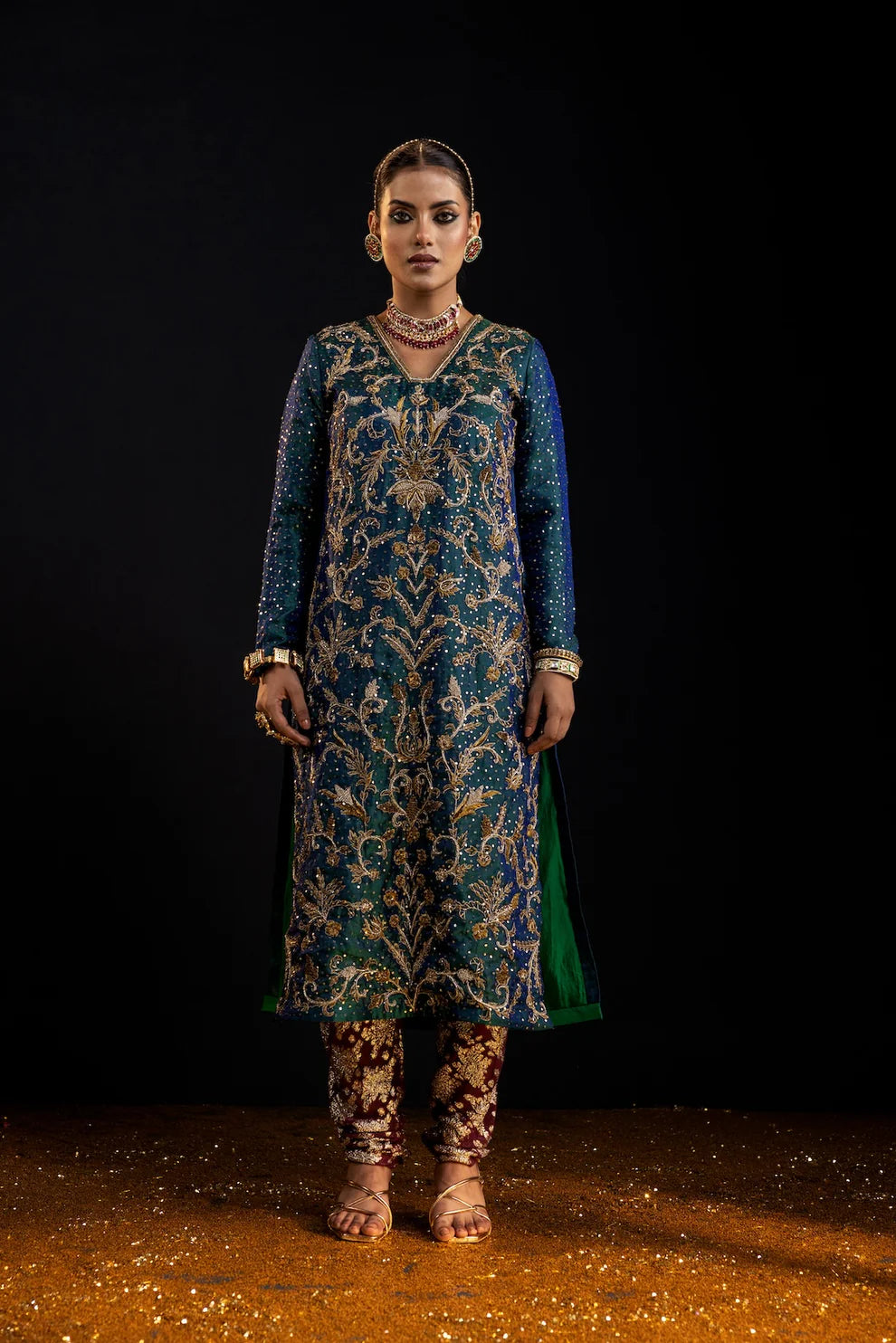 Raisa kurta set