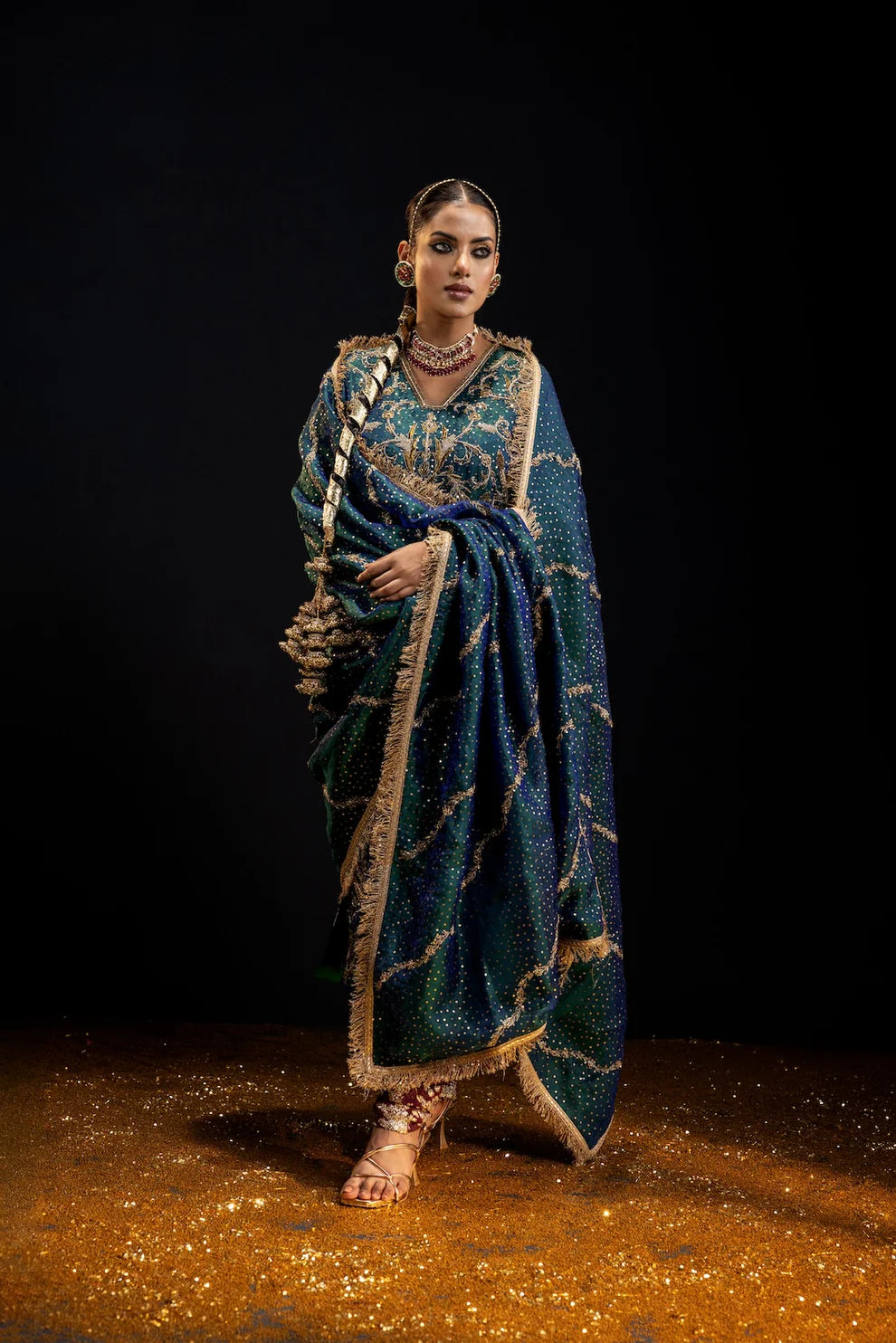 Raisa kurta set