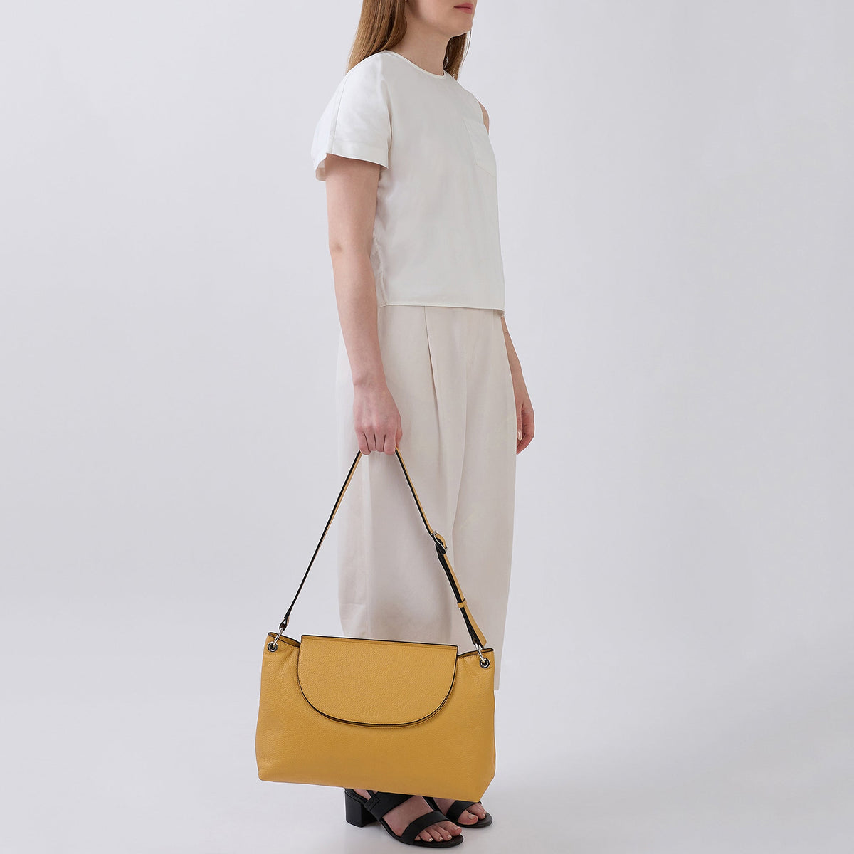 JUDITH SATCHEL LARGE PEBBLE