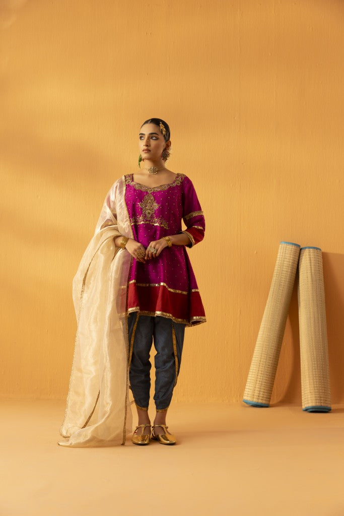 Gulnaar magenta pink silk embroidered kurta set