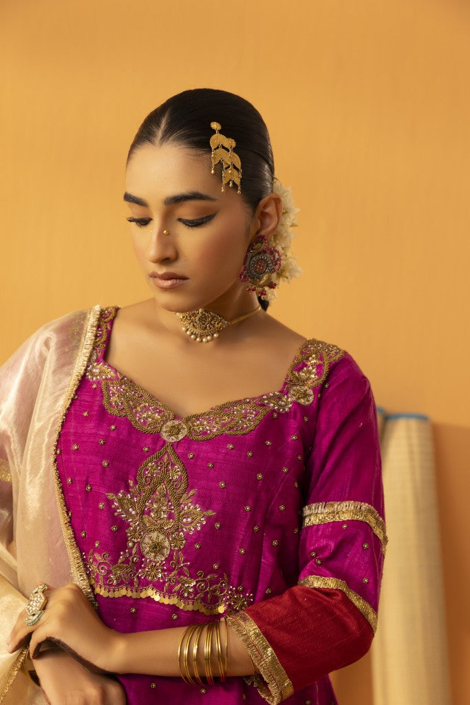 Gulnaar magenta pink silk embroidered kurta set
