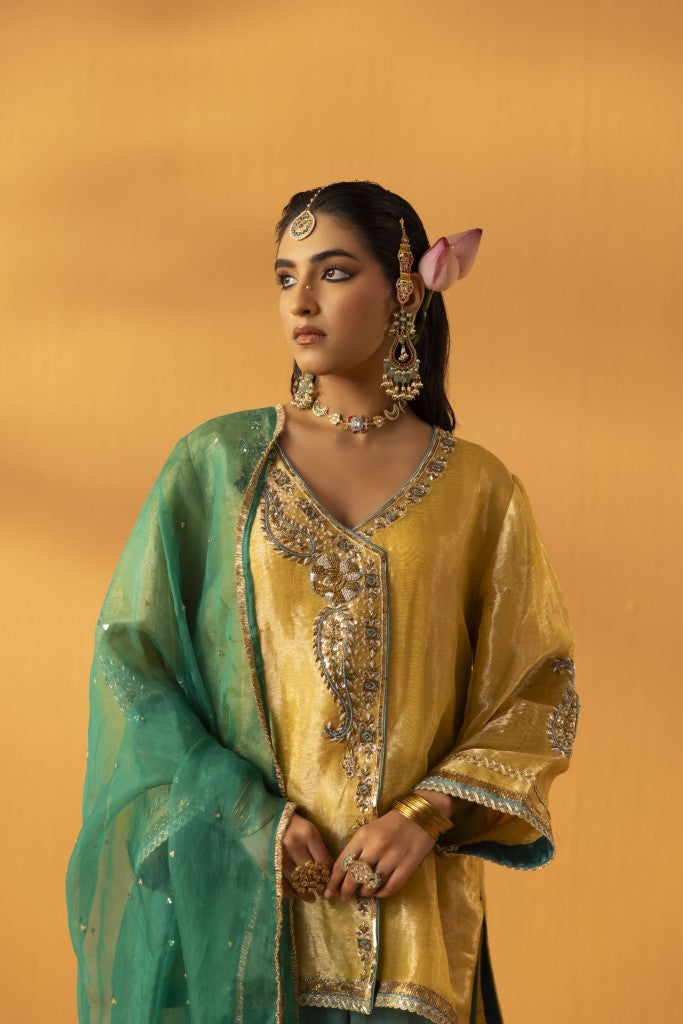 Ambervan Yellow gold embroidered tissue kurta set