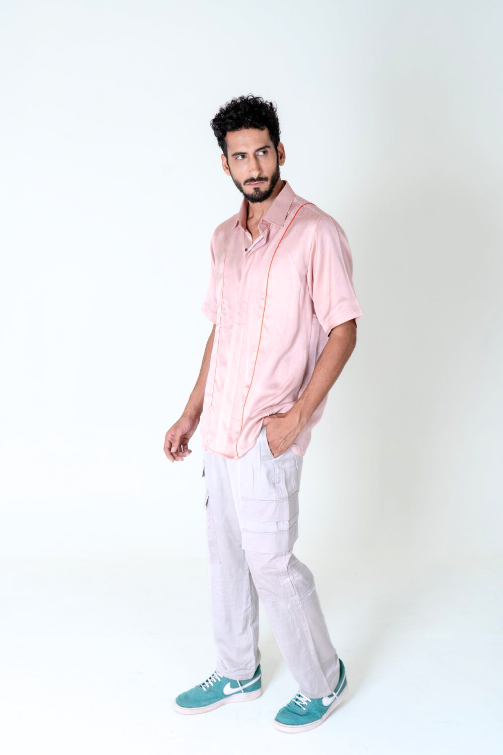 Pink Shirt-Orange Pipin