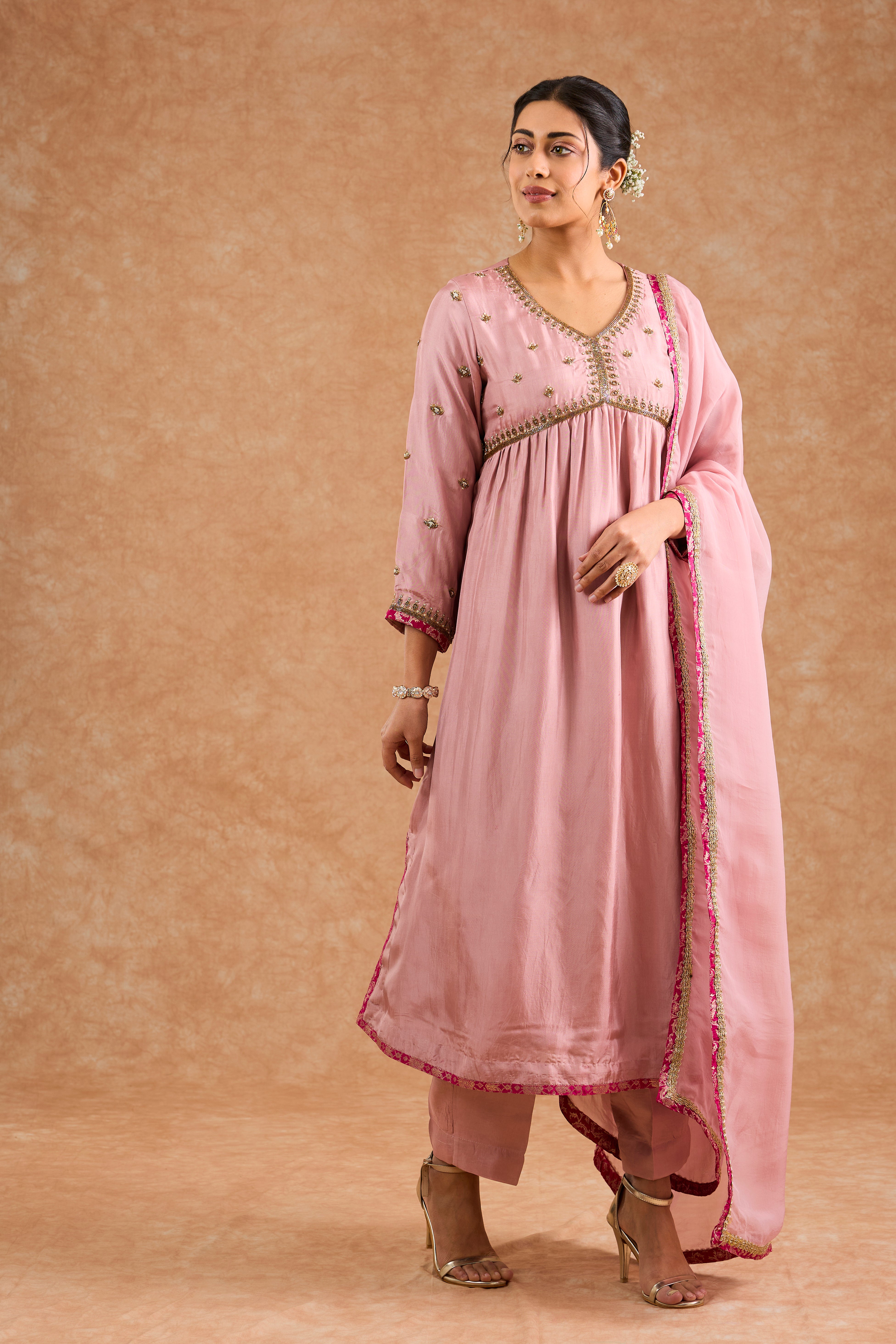 Dull Pink Viscose Opara Silk Hand Embroidered Kurta Set
