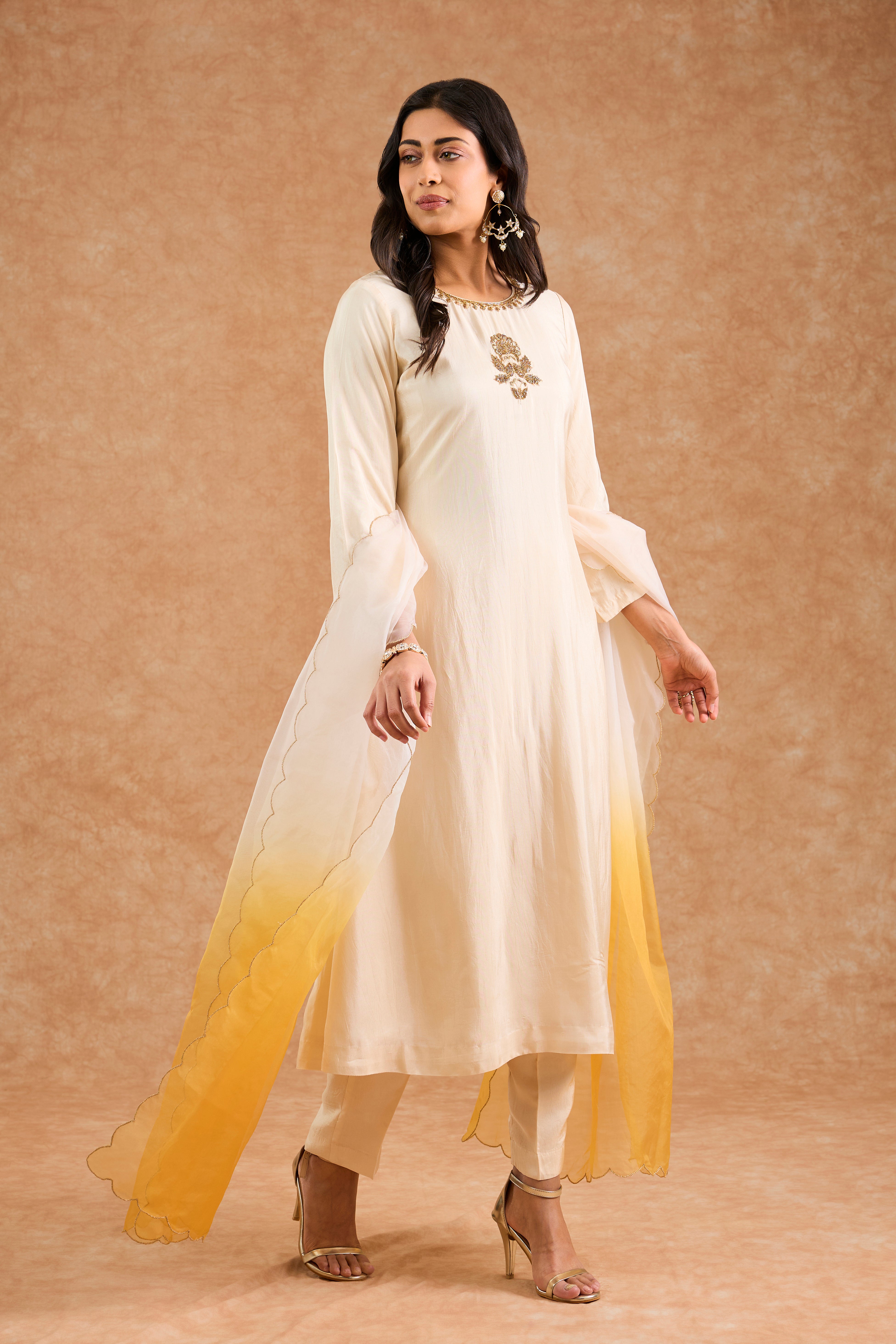 Ivory Opara Silk Hand Embroidered Kurta Set