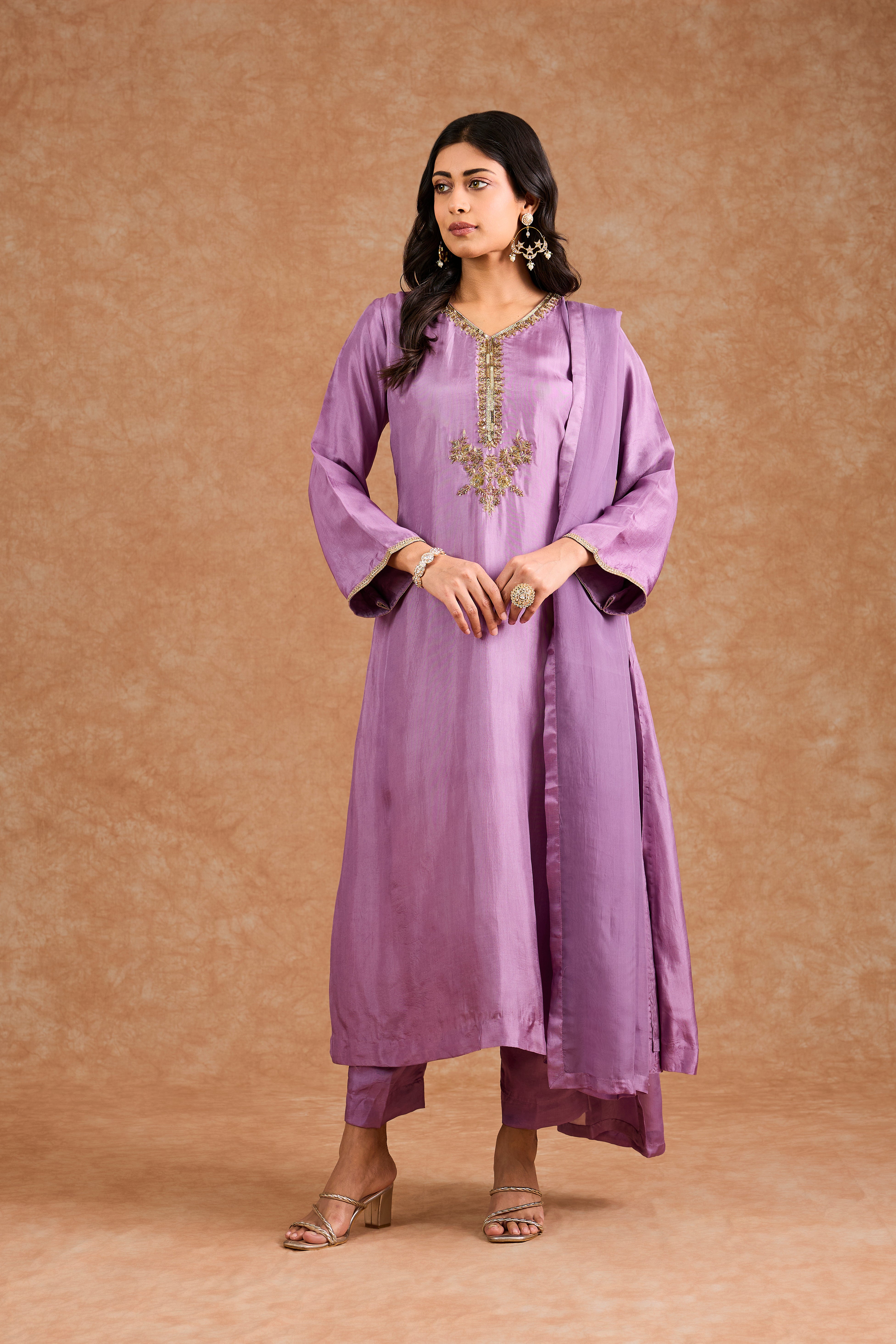 Dull Purple Opara Silk Hand Embroidered Kurta Set