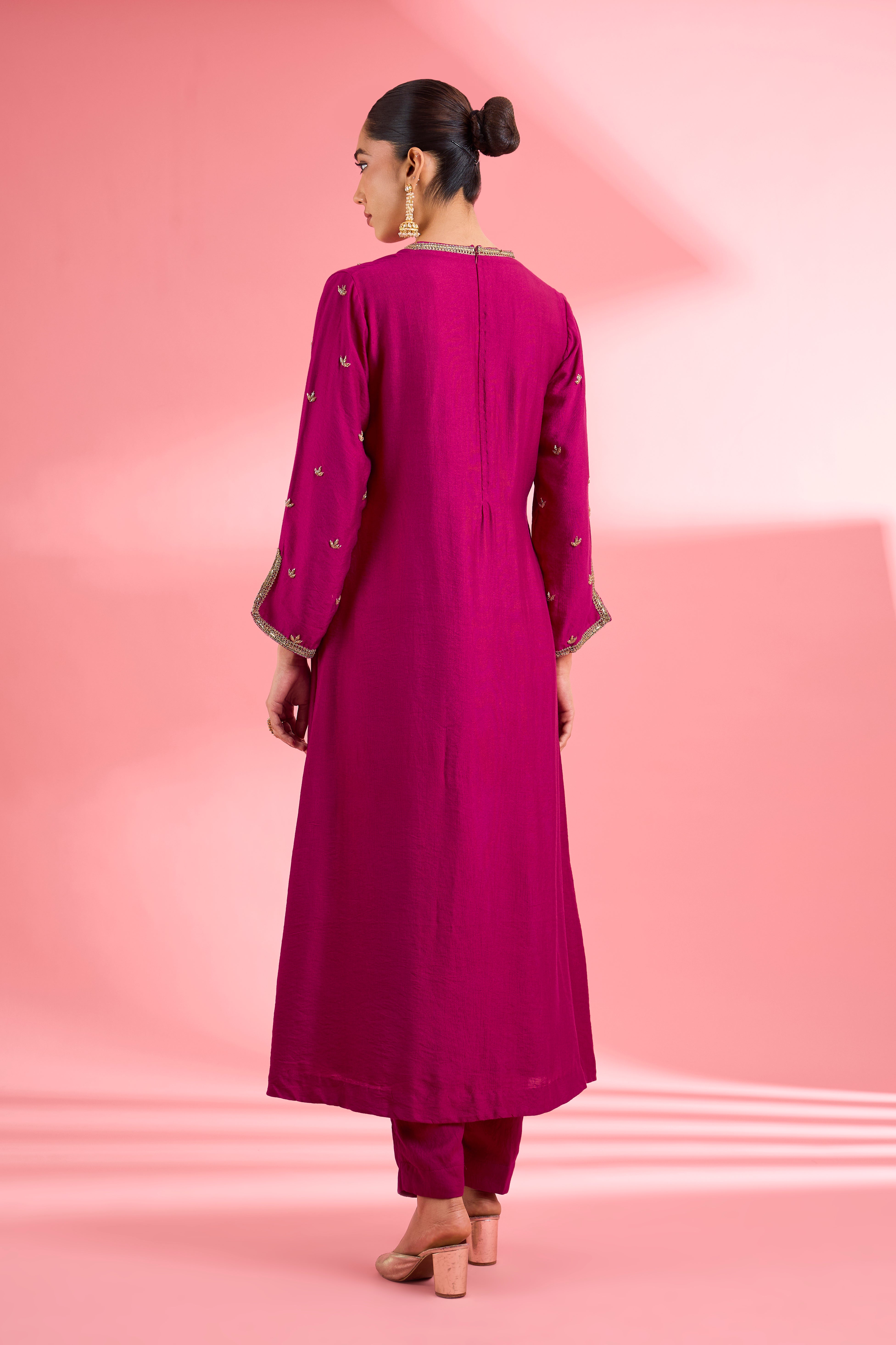 Fuscia Katan Silk Hand Embroidered Kurta Set