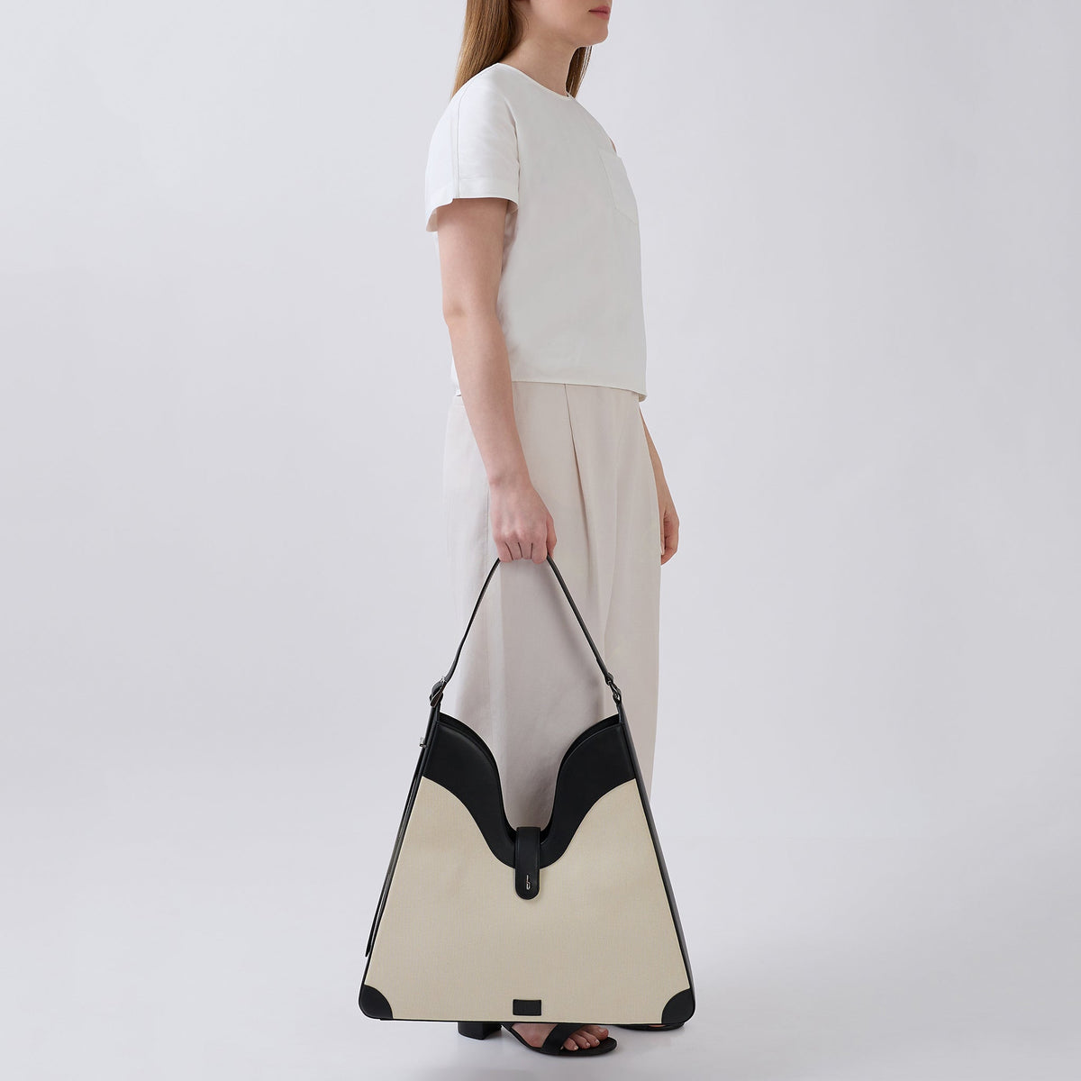 MELINA SHOULDER BAG