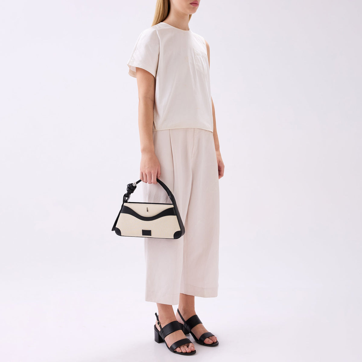 MELINA CROSSBODY