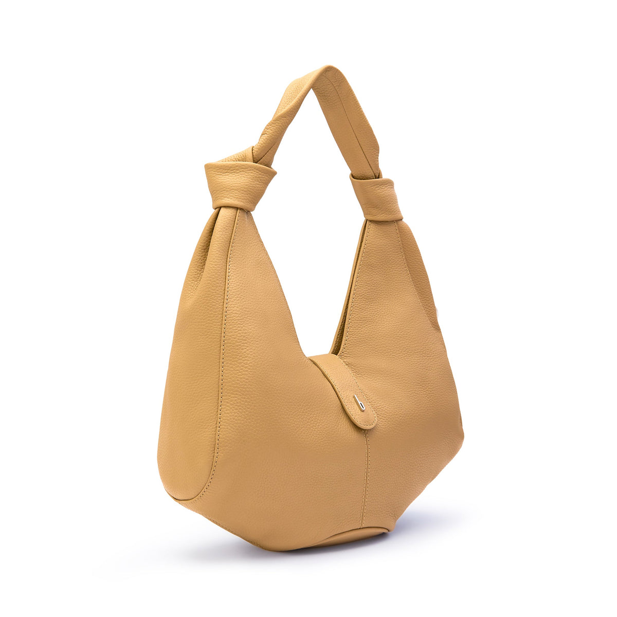 NELLI HOBO