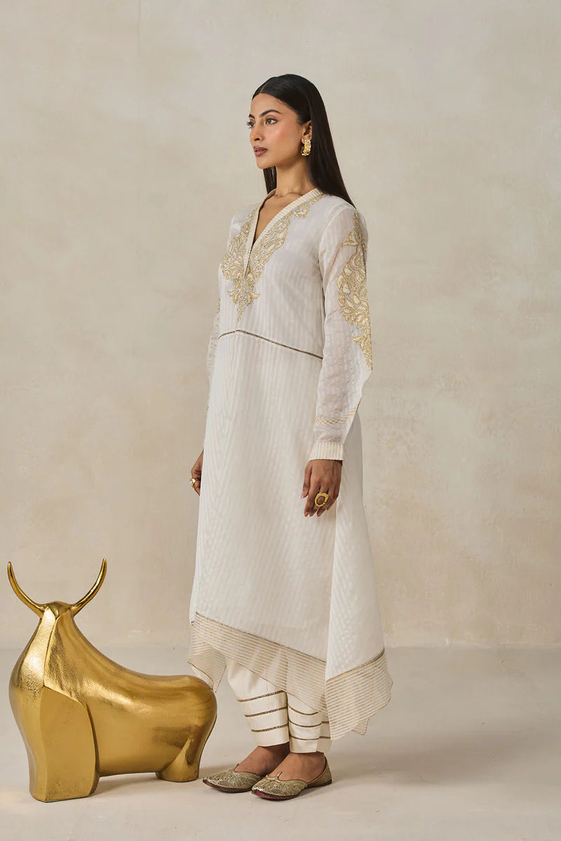 Chanderi Front Open Assymetrical Kurta With Pant